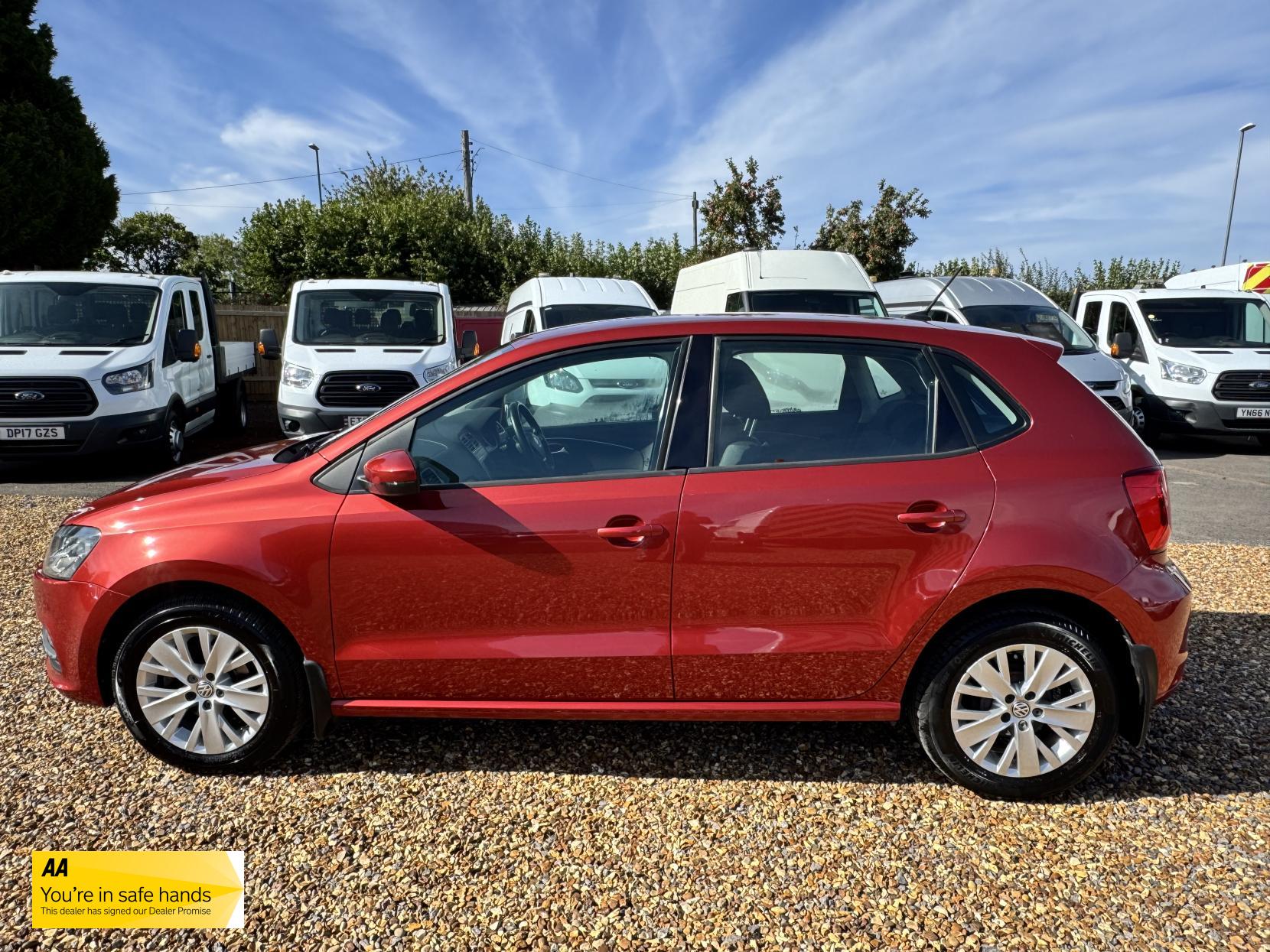 Volkswagen Polo 1.4 TDI BlueMotion Tech SE Hatchback 5dr Diesel Manual Euro 6 (s/s) (75 ps)