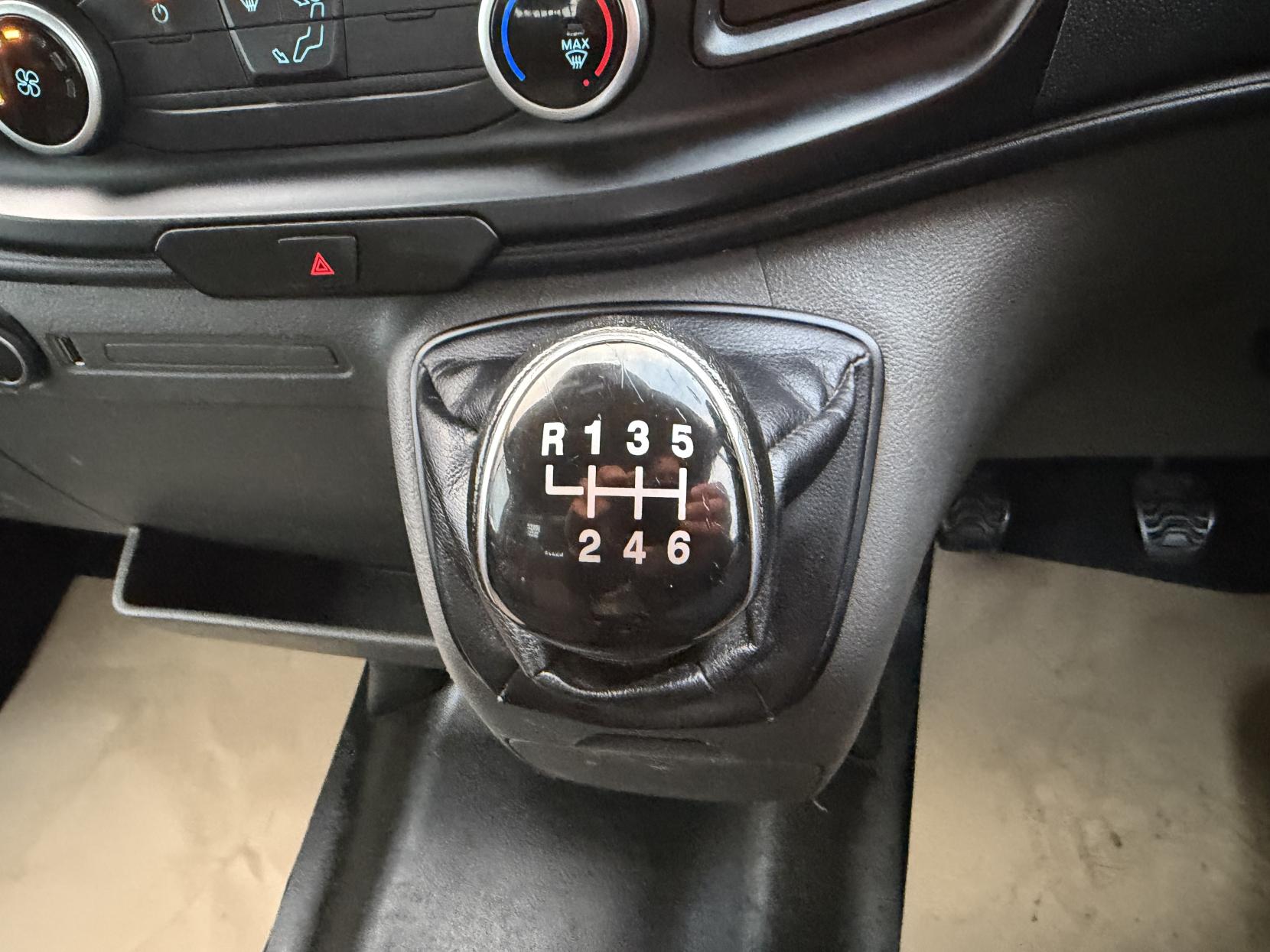 Ford Transit 2.0 350 EcoBlue HDT Leader Tipper 2dr Diesel Manual L3 Euro 6 (s/s) (1-Way, 1-Stop, Tool Pod) (170 ps)