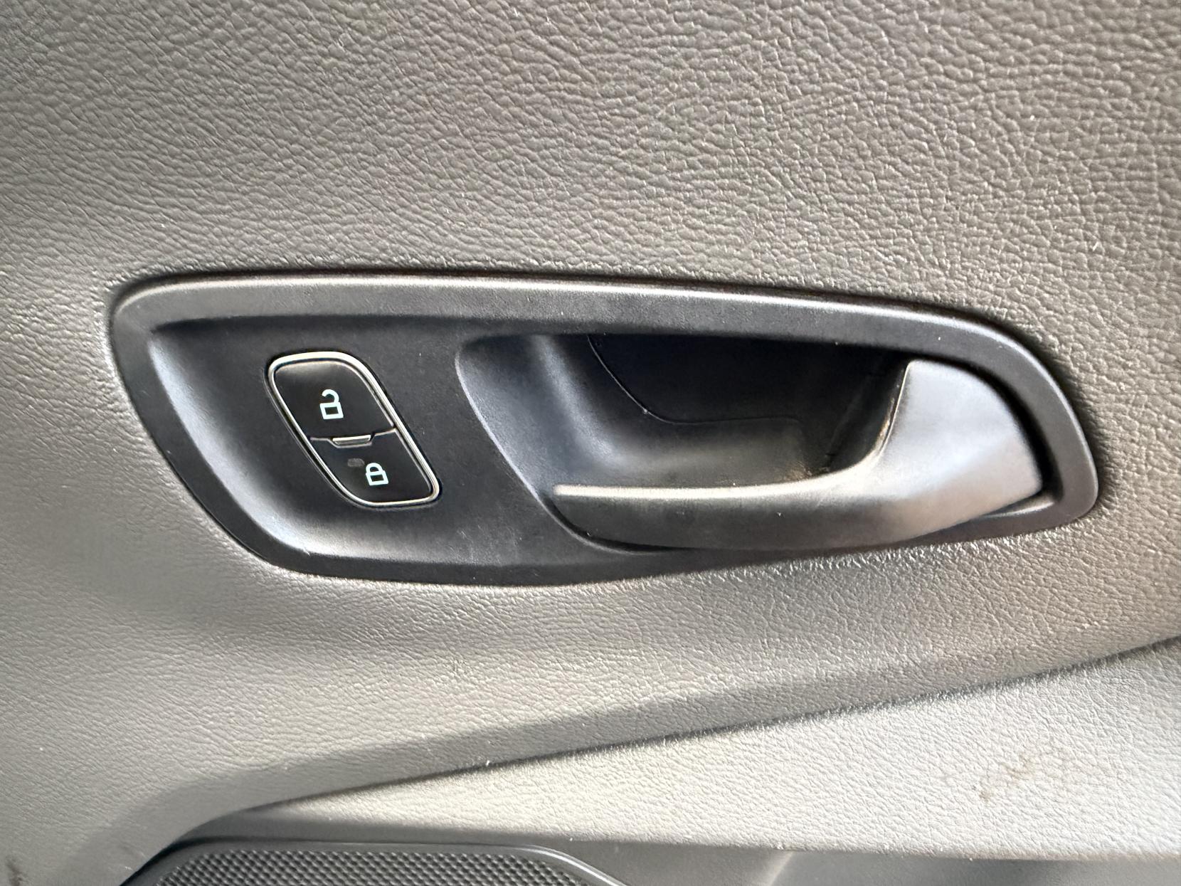 Ford Transit 2.0 350 EcoBlue HDT Leader Tipper 2dr Diesel Manual L3 Euro 6 (s/s) (1-Way, 1-Stop, Tool Pod) (170 ps)