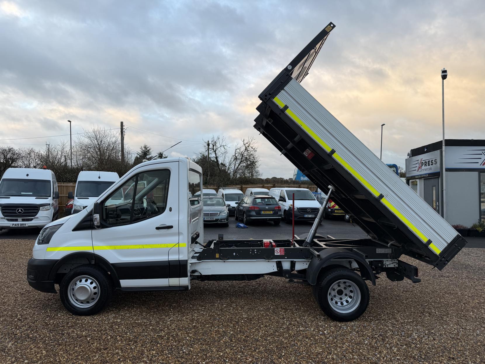 Ford Transit 2.0 350 EcoBlue HDT Leader Tipper 2dr Diesel Manual L3 Euro 6 (s/s) (1-Way, 1-Stop, Tool Pod) (170 ps)