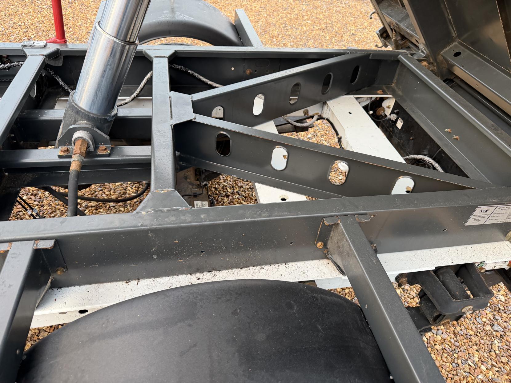 Ford Transit 2.0 350 EcoBlue HDT Leader Tipper 2dr Diesel Manual L3 Euro 6 (s/s) (1-Way, 1-Stop, Tool Pod) (170 ps)