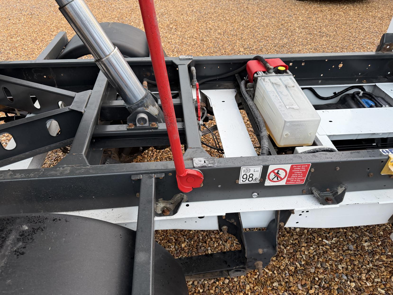 Ford Transit 2.0 350 EcoBlue HDT Leader Tipper 2dr Diesel Manual L3 Euro 6 (s/s) (1-Way, 1-Stop, Tool Pod) (170 ps)