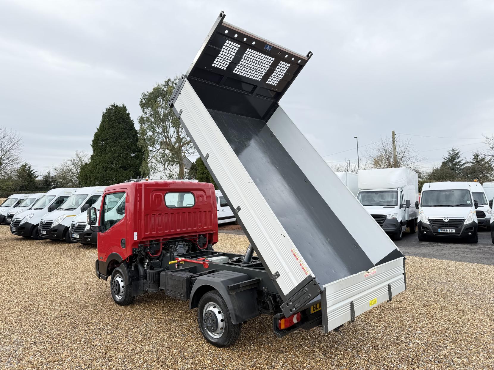 Nissan NT400 Cabstar DCI 34.12 TIPPER