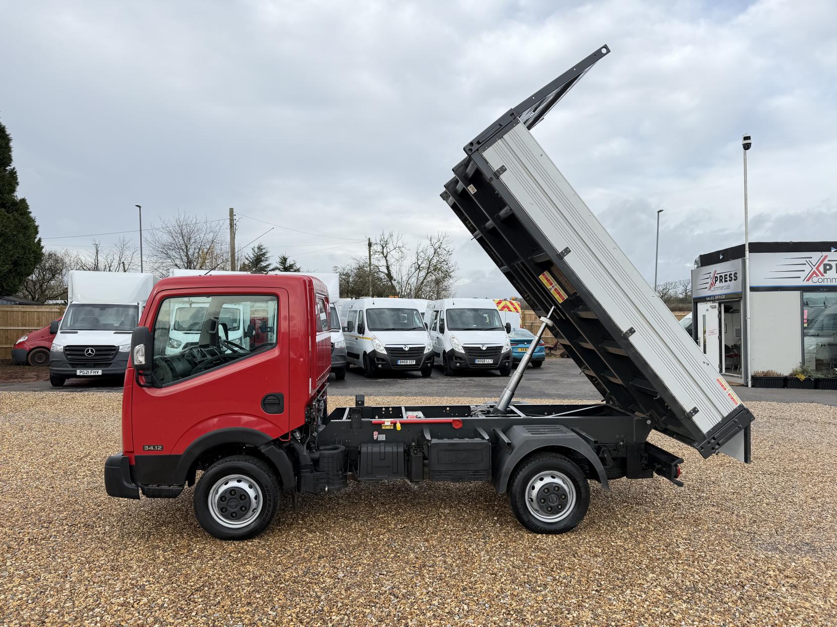 Nissan NT400 Cabstar DCI 34.12 TIPPER