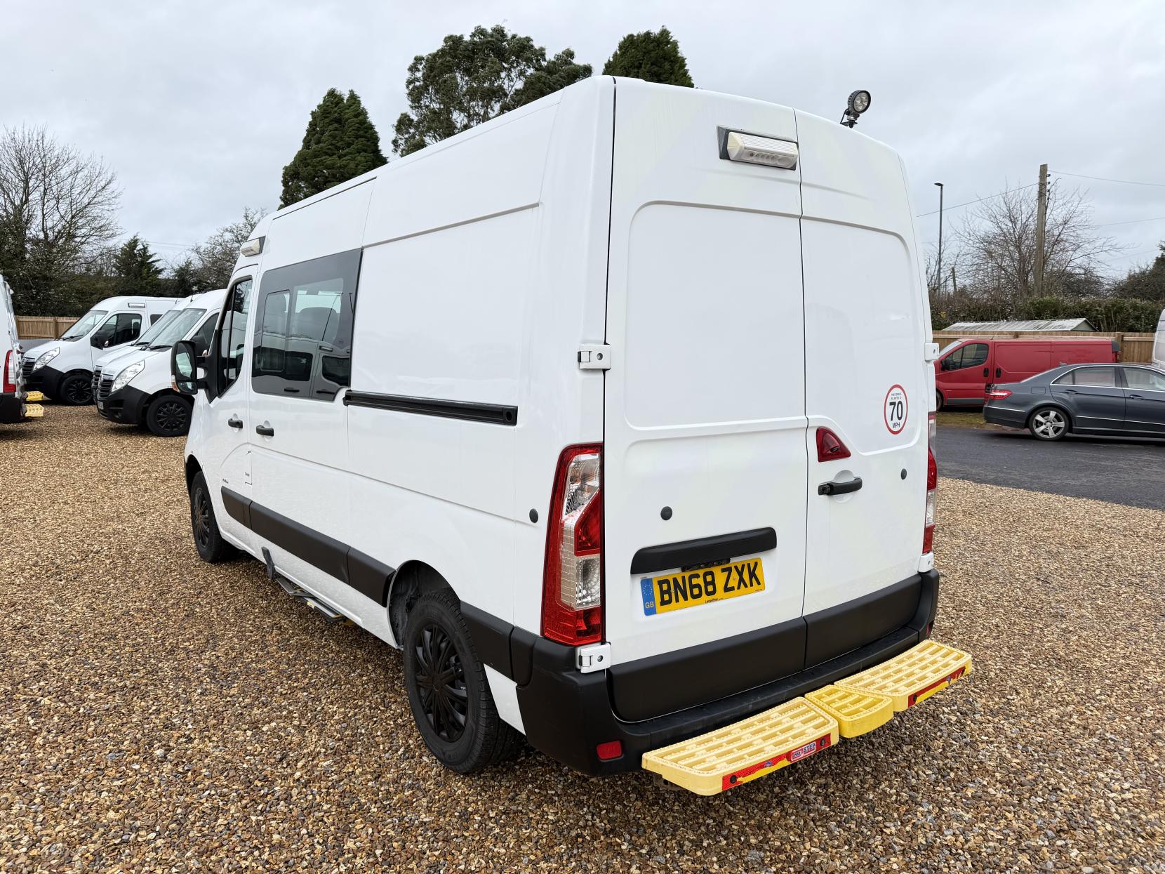 Vauxhall Movano 2.3 CDTi 3500 Panel Van 5dr Diesel Manual FWD L2 H2 Euro 6 (130 ps)