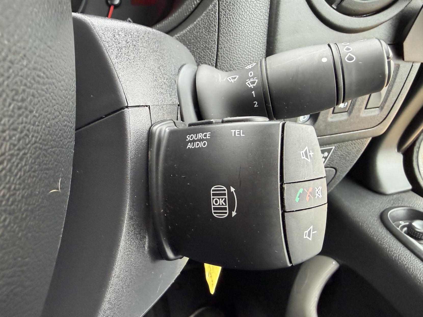 Vauxhall Movano 2.3 CDTi 3500 Panel Van 5dr Diesel Manual FWD L2 H2 Euro 6 (130 ps)