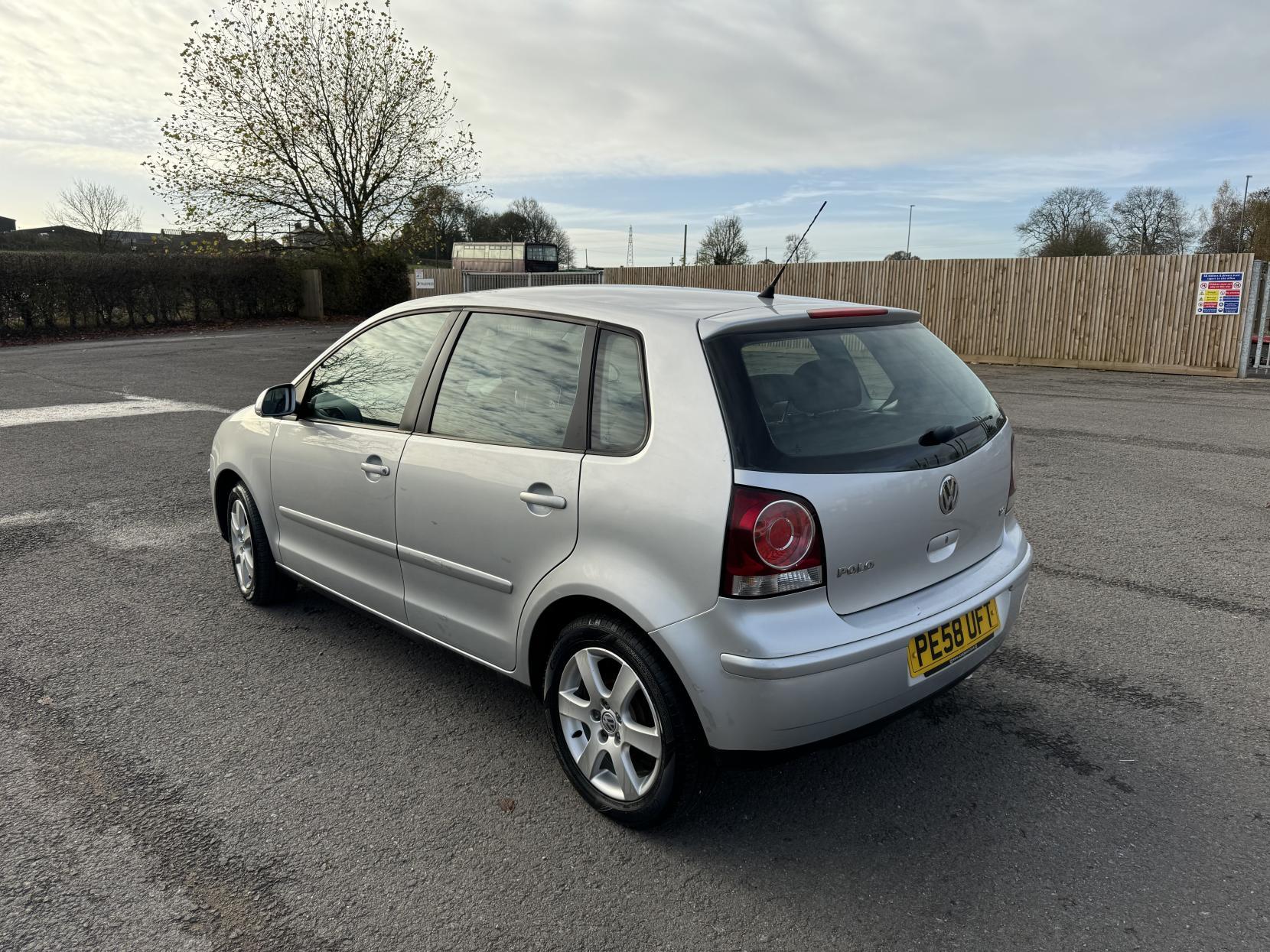 Volkswagen Polo 1.2 Match Hatchback 5dr Petrol Manual (138 g/km, 70 bhp)