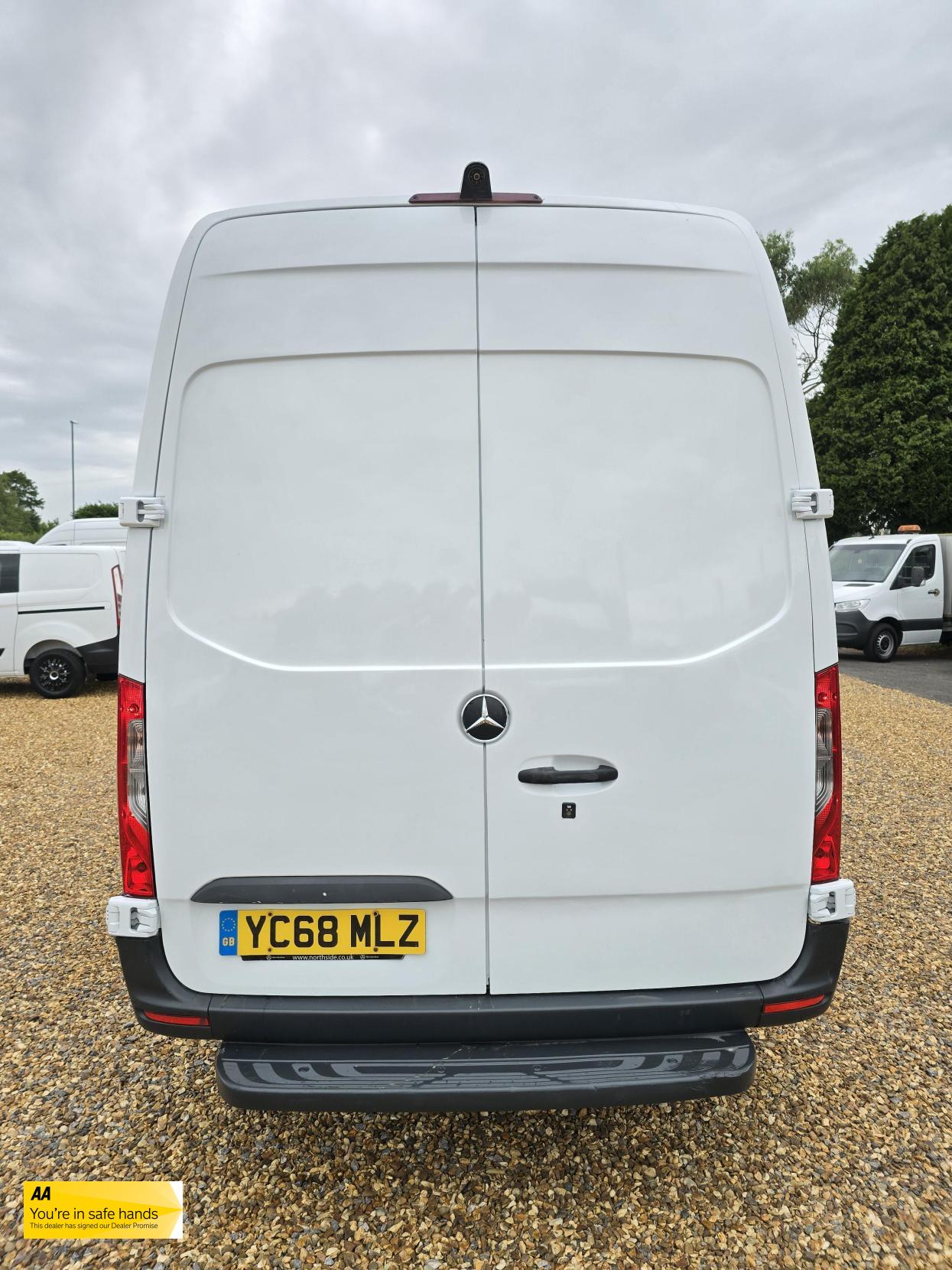 Mercedes-Benz Sprinter 2.1 311 CDI Panel Van 5dr Diesel Manual RWD L3 H2 Euro 6 (114 ps)