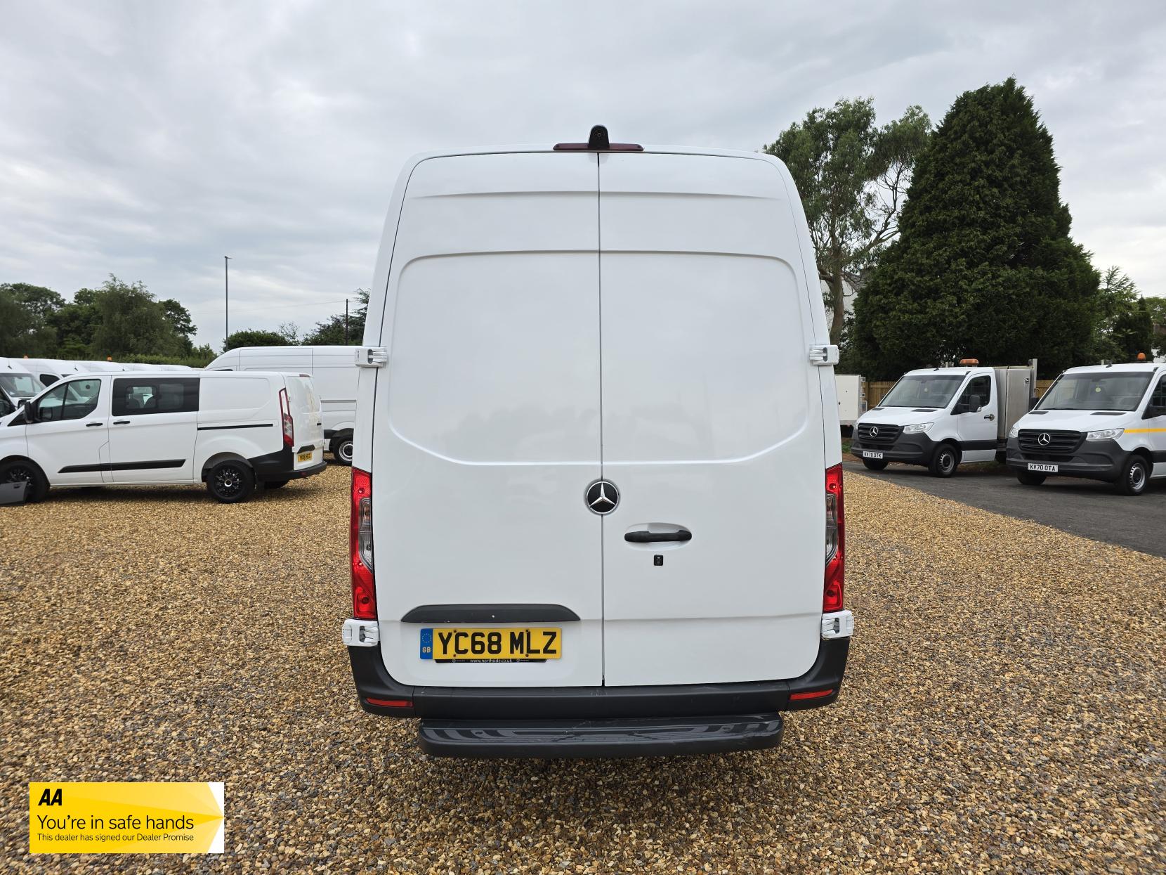 Mercedes-Benz Sprinter 2.1 311 CDI Panel Van 5dr Diesel Manual RWD L3 H2 Euro 6 (114 ps)