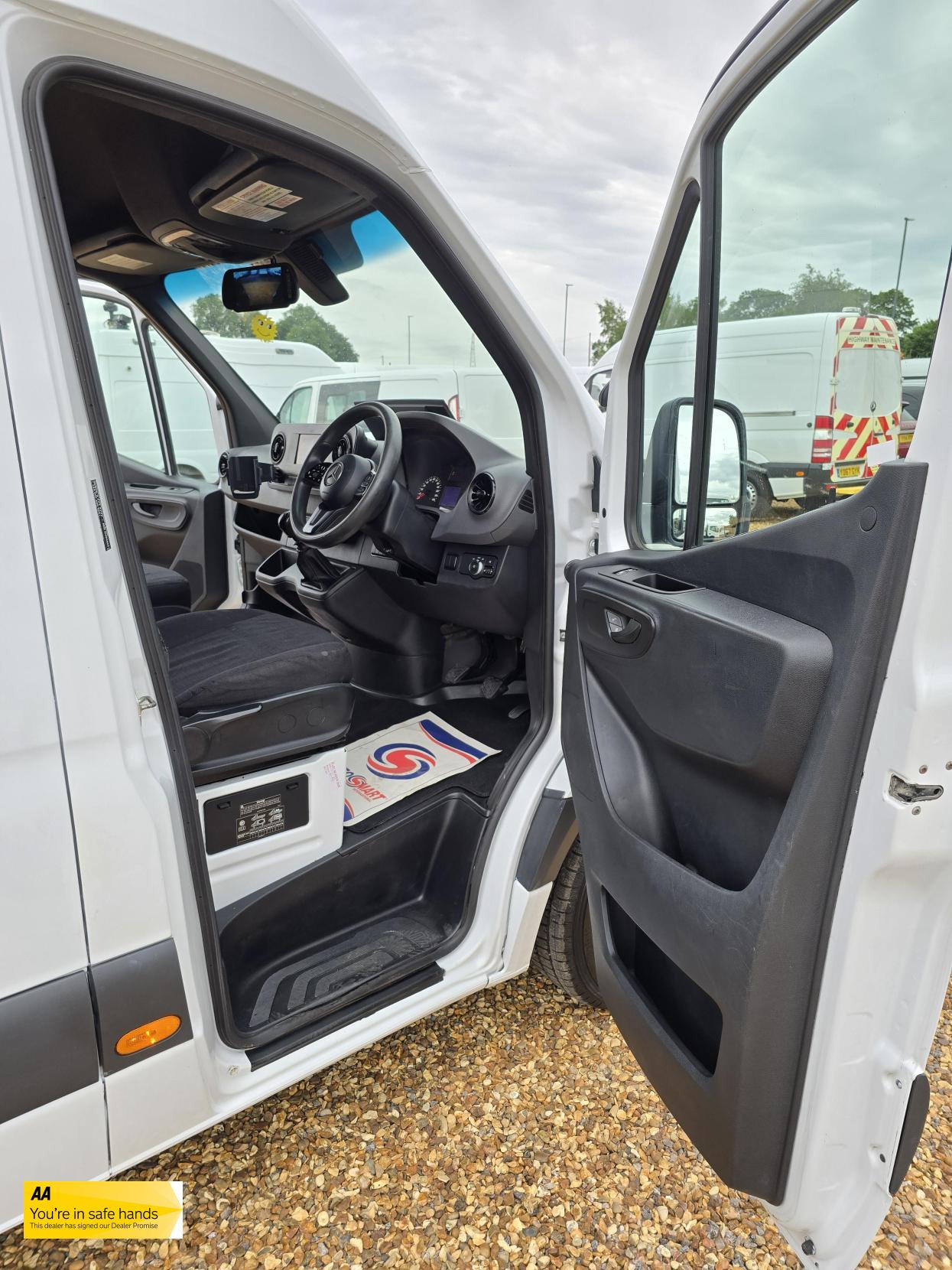 Mercedes-Benz Sprinter 2.1 311 CDI Panel Van 5dr Diesel Manual RWD L3 H2 Euro 6 (114 ps)