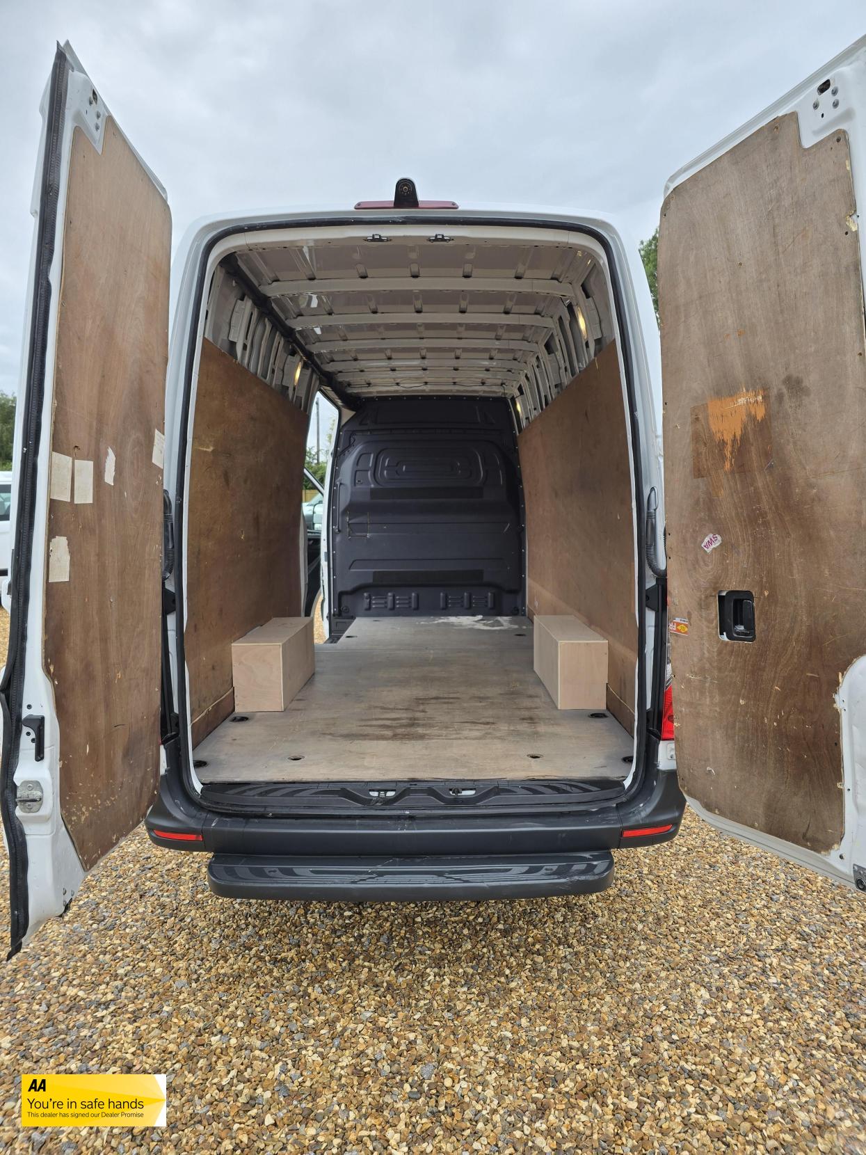 Mercedes-Benz Sprinter 2.1 311 CDI Panel Van 5dr Diesel Manual RWD L3 H2 Euro 6 (114 ps)