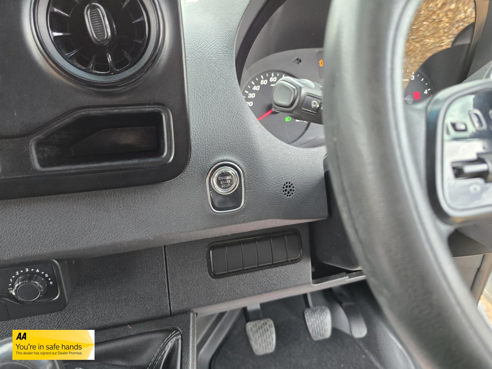 Mercedes-Benz Sprinter 2.1 311 CDI Panel Van 5dr Diesel Manual RWD L3 H2 Euro 6 (114 ps)