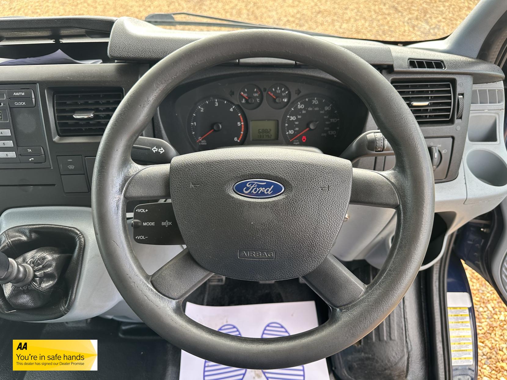 Ford Transit 2.2 TDCi 350 Panel Van 3dr Diesel Manual FWD L2 H3 (209 g/km, 123 bhp)