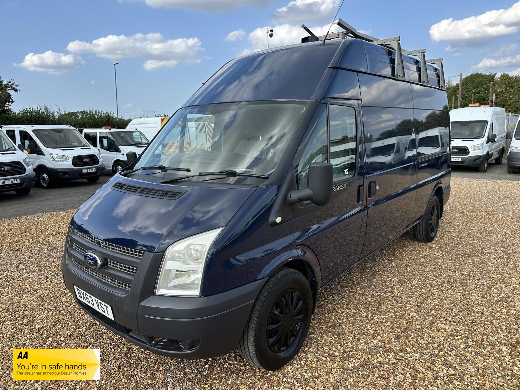 Ford Transit 2.2 TDCi 350 Panel Van 3dr Diesel Manual FWD L2 H3 (209 g/km, 123 bhp)