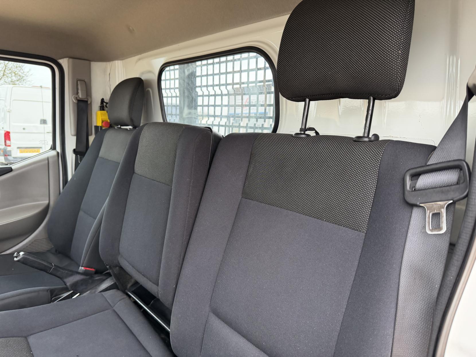 2019 Nissan NT400 Cabstar 3.0 dCi 35.13 Tipper 2dr Diesel Manual L1 Euro 6 (130 ps) - Thumbnail 38