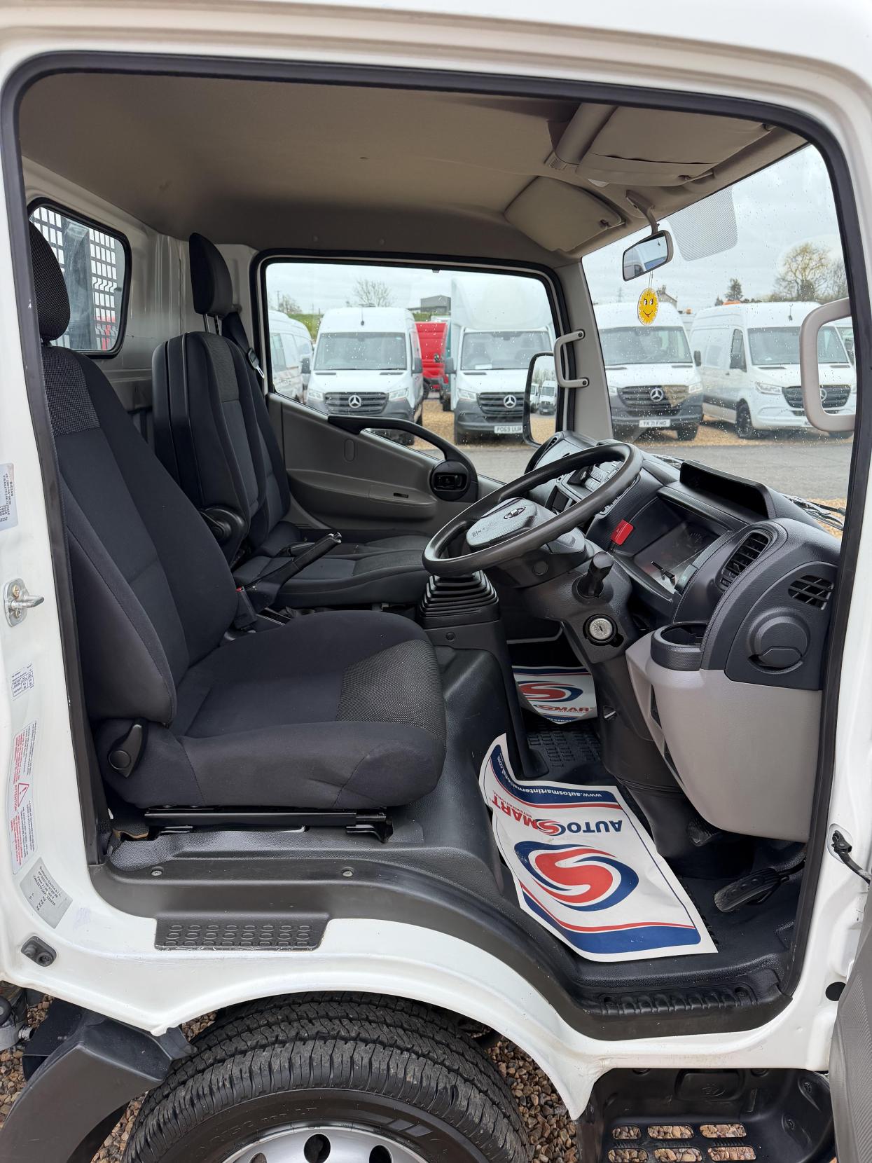 2019 Nissan NT400 Cabstar 3.0 dCi 35.13 Tipper 2dr Diesel Manual L1 Euro 6 (130 ps) - Thumbnail 36