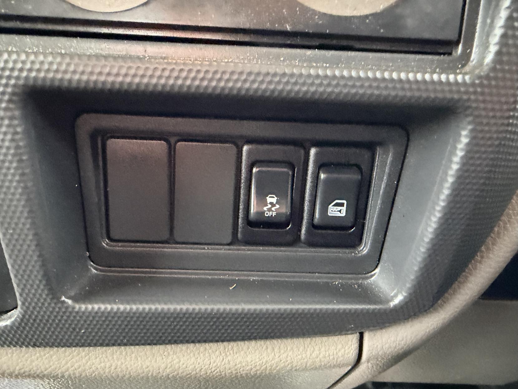 2019 Nissan NT400 Cabstar 3.0 dCi 35.13 Tipper 2dr Diesel Manual L1 Euro 6 (130 ps) - Thumbnail 47