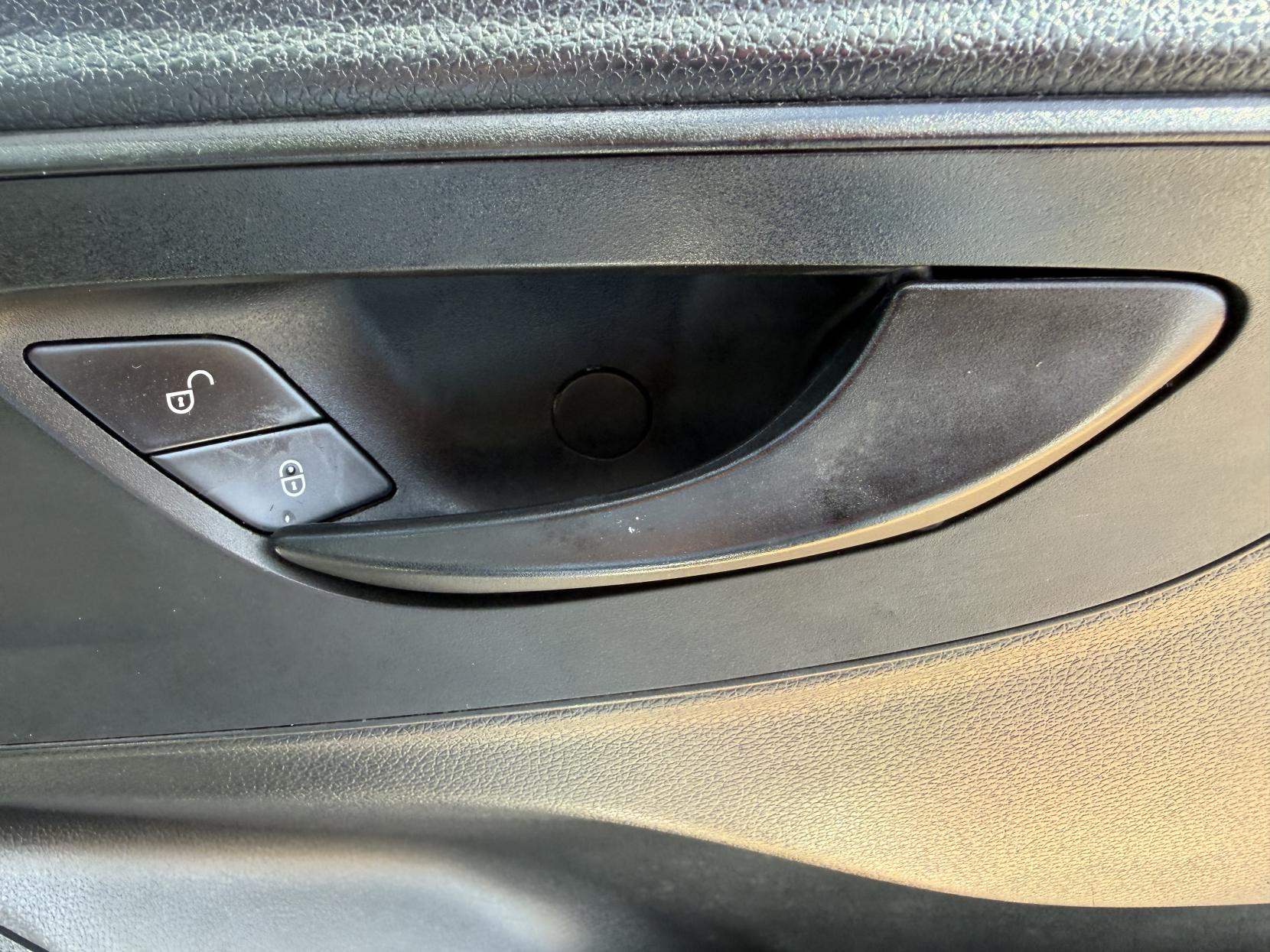 2020 Mercedes-Benz Sprinter 2.1 314 CDI Panel Van 5dr Diesel Manual RWD L2 H2 Euro 6 (s/s) (143 ps) - Thumbnail 23