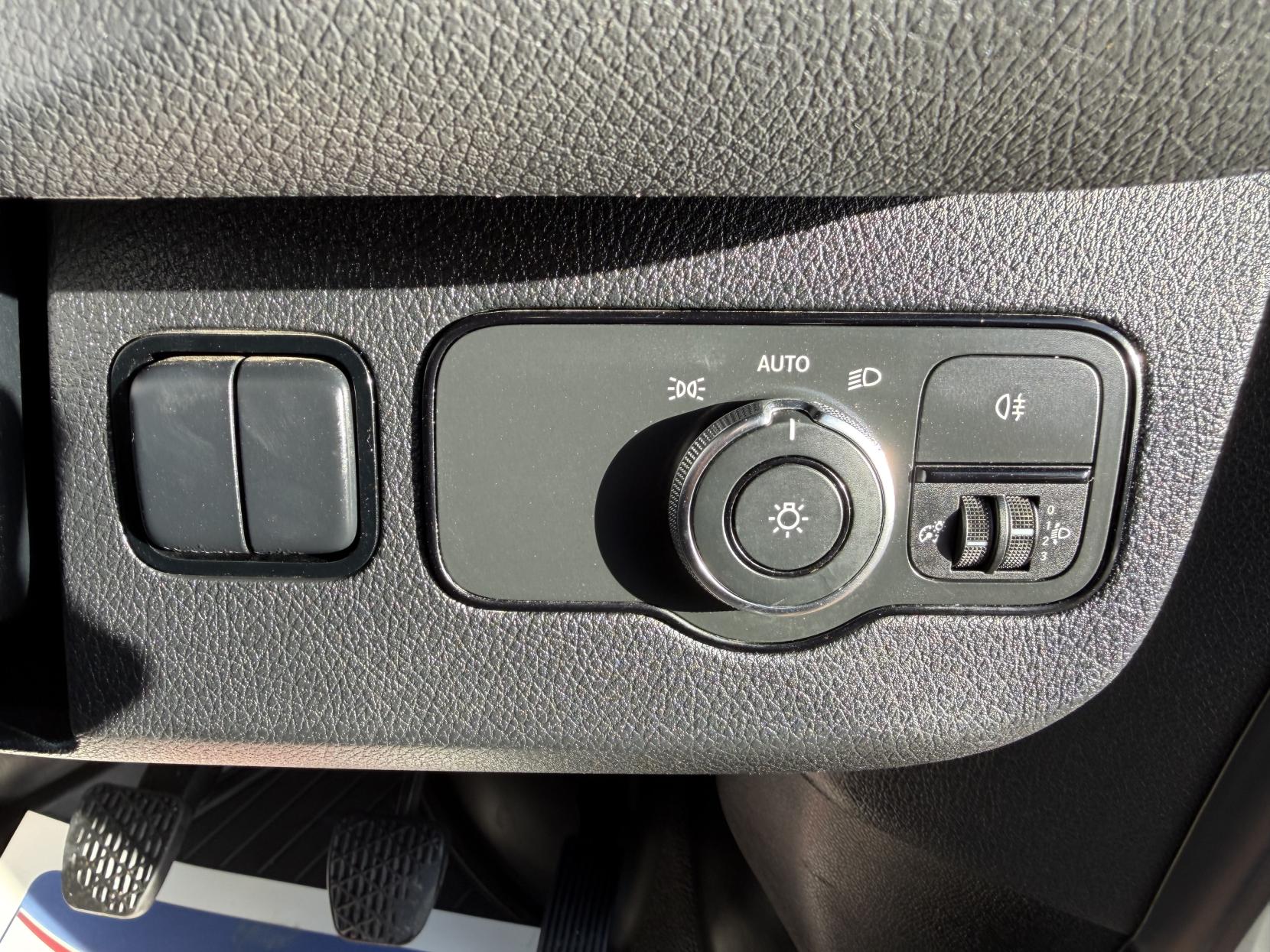 Mercedes-Benz Sprinter 2.1 314 CDI Ready To Work 1Way Tipper 2dr Diesel Manual L2 Euro 6 (143 ps)