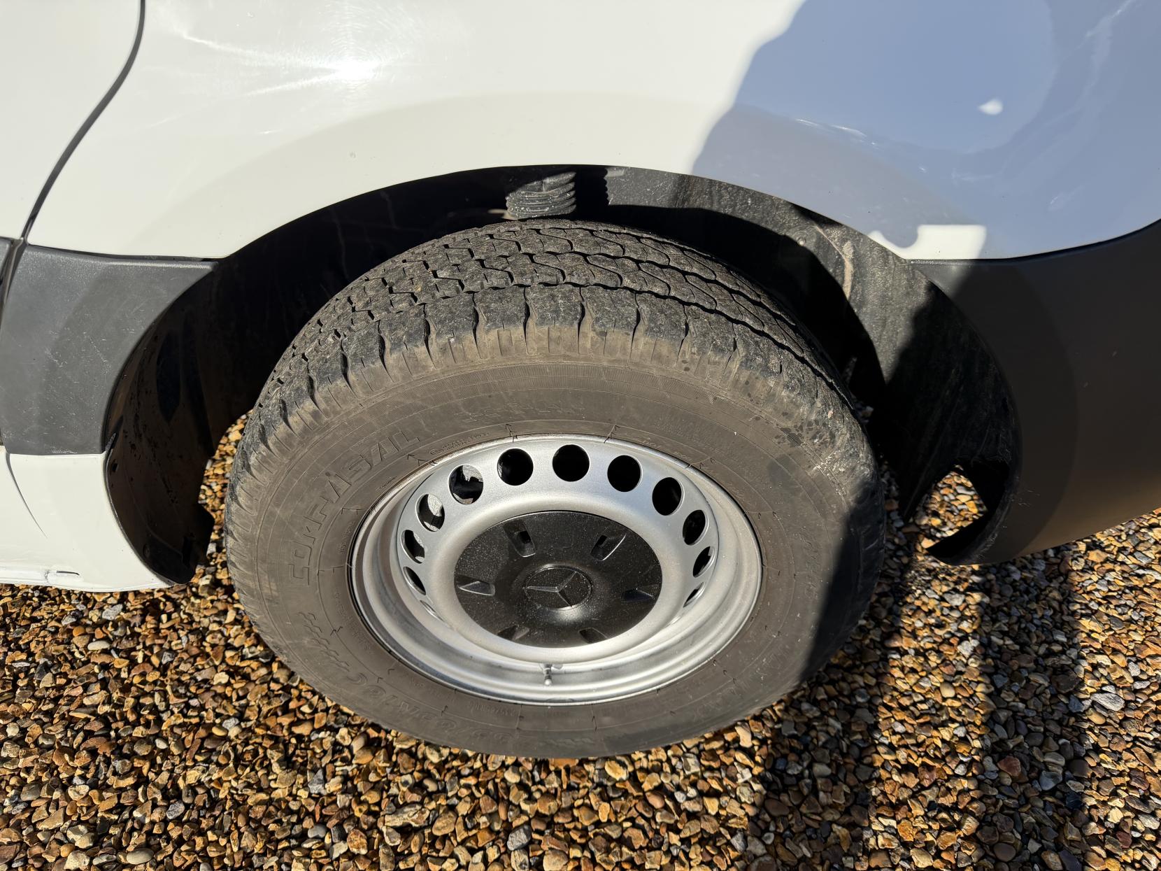 Mercedes-Benz Sprinter 2.1 314 CDI Ready To Work 1Way Tipper 2dr Diesel Manual L2 Euro 6 (143 ps)