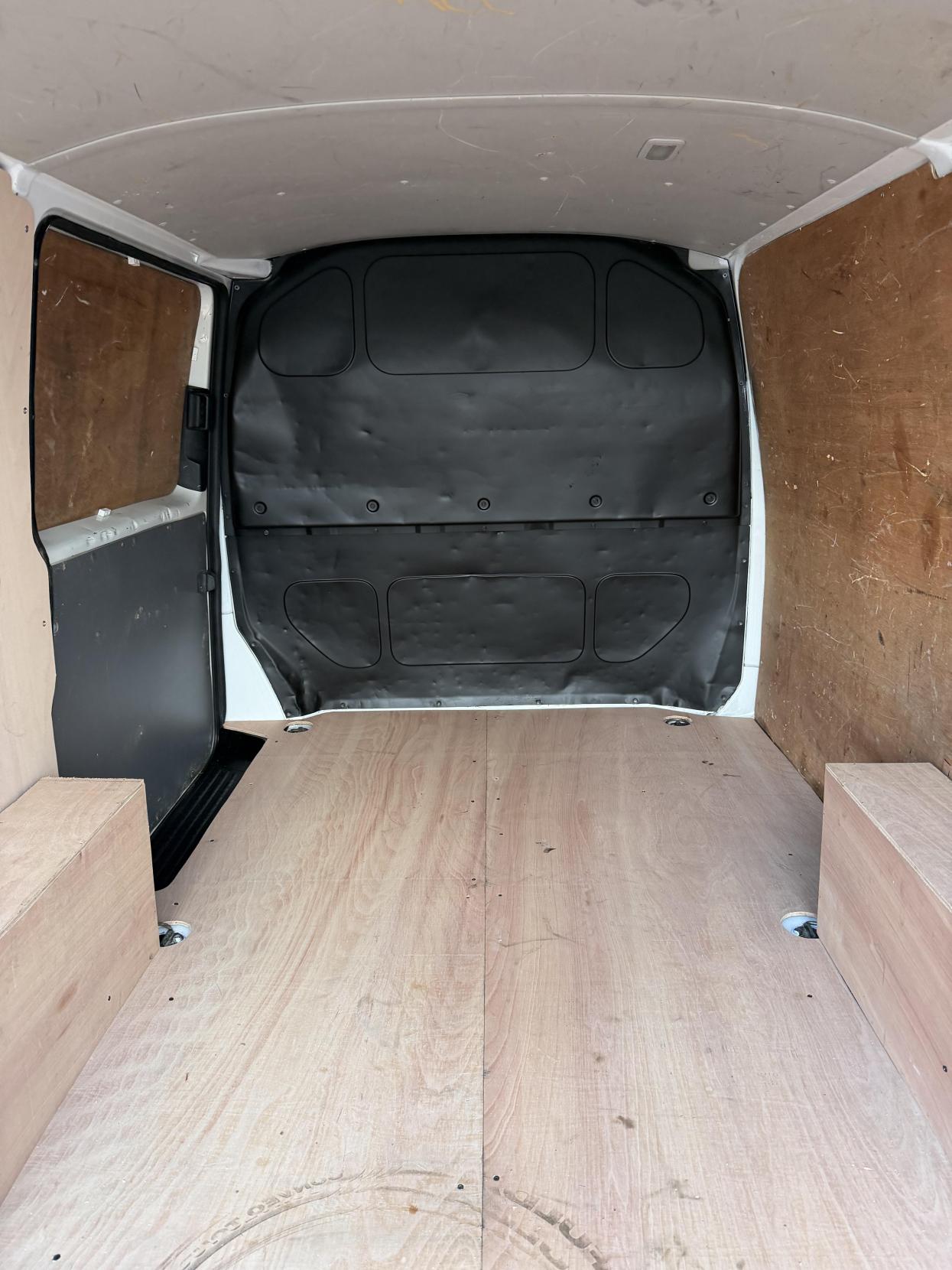 Volkswagen Transporter 2.0 TDI T28 Startline Panel Van 5dr Diesel Manual FWD SWB Euro 6 (s/s) (110 ps)