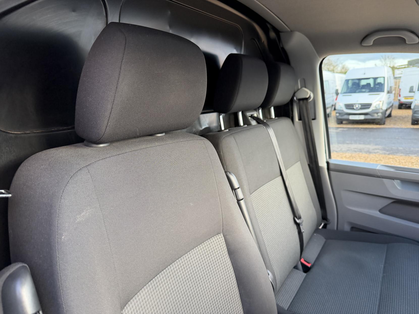 Volkswagen Transporter 2.0 TDI T28 Startline Panel Van 5dr Diesel Manual FWD SWB Euro 6 (s/s) (110 ps)