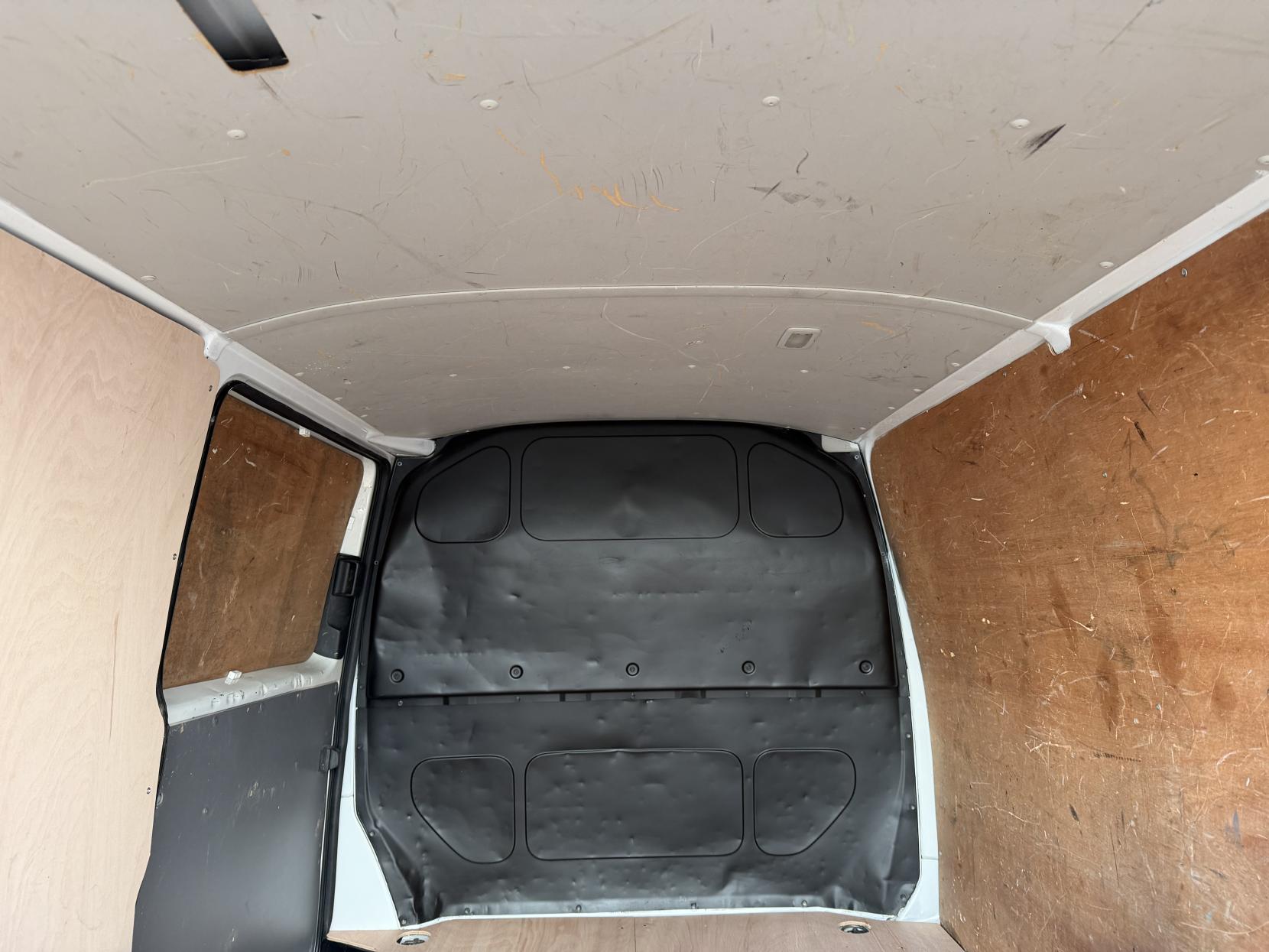 Volkswagen Transporter 2.0 TDI T28 Startline Panel Van 5dr Diesel Manual FWD SWB Euro 6 (s/s) (110 ps)