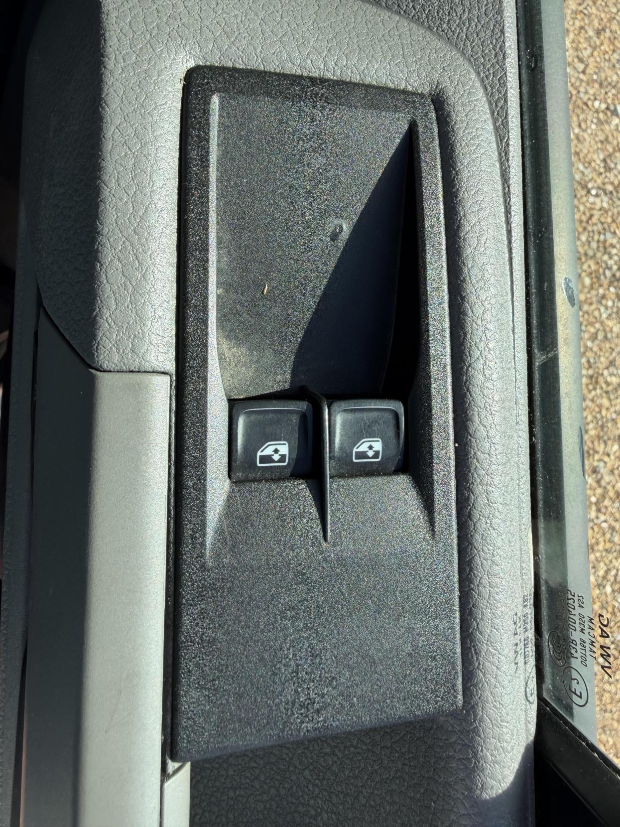 2022 Volkswagen Crafter 2.0 TDI CR35 Startline Panel Van 5dr Diesel Automatic FWD LWB High Roof Euro 6 (s/s) (140 ps) - Thumbnail 18