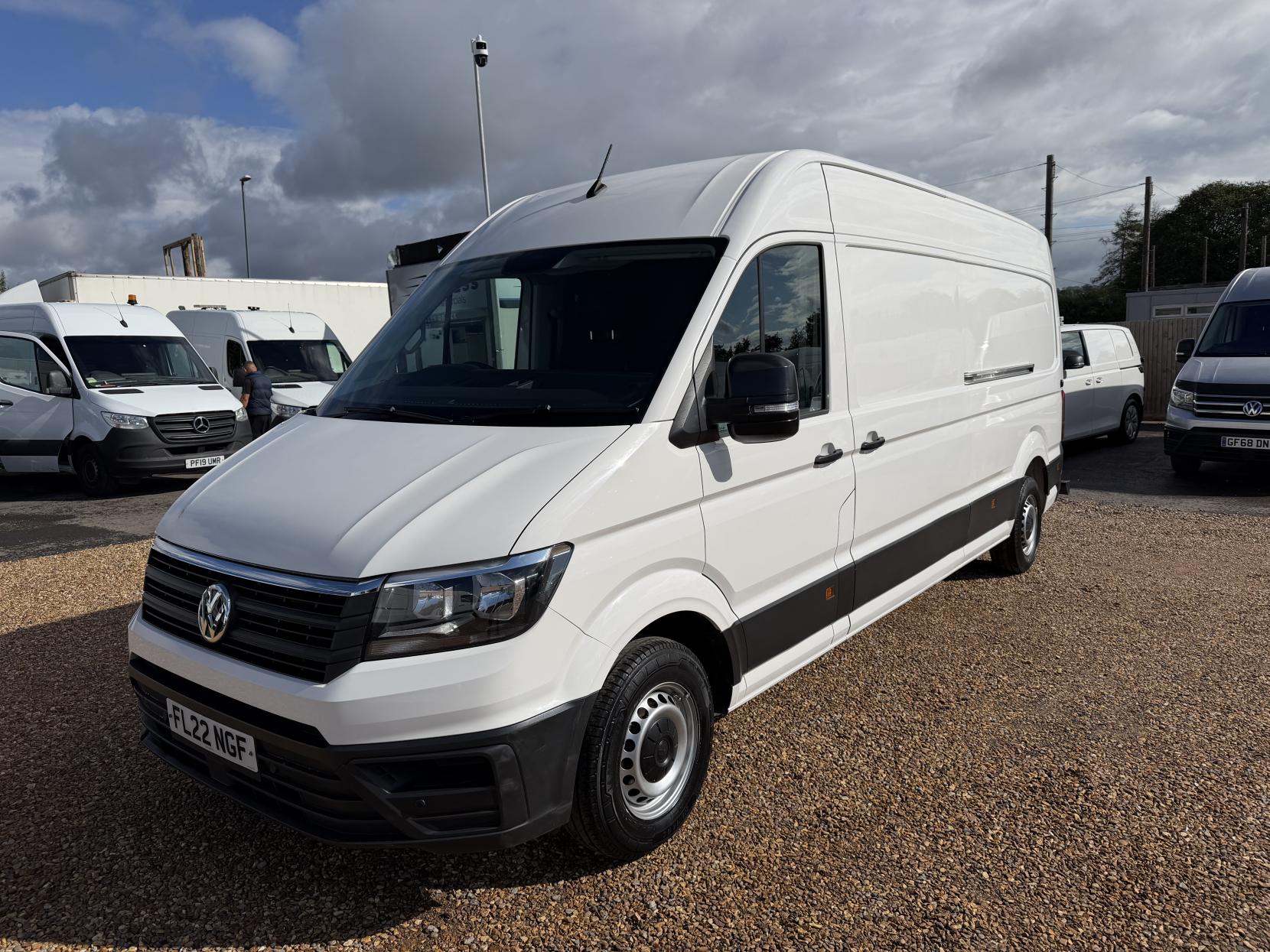 2022 Volkswagen Crafter 2.0 TDI CR35 Startline Panel Van 5dr Diesel Automatic FWD LWB High Roof Euro 6 (s/s) (140 ps) - Thumbnail 7