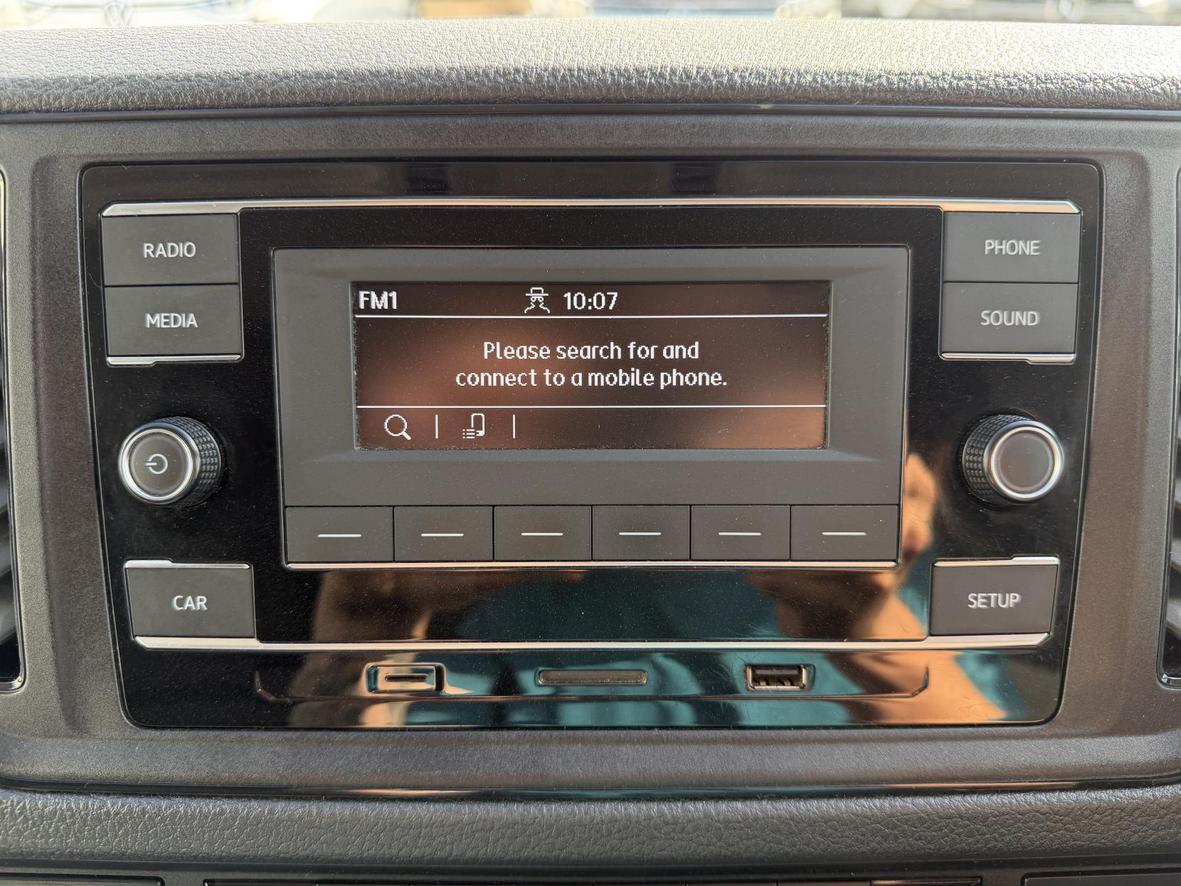 2022 Volkswagen Crafter 2.0 TDI CR35 Startline Panel Van 5dr Diesel Automatic FWD LWB High Roof Euro 6 (s/s) (140 ps) - Thumbnail 23