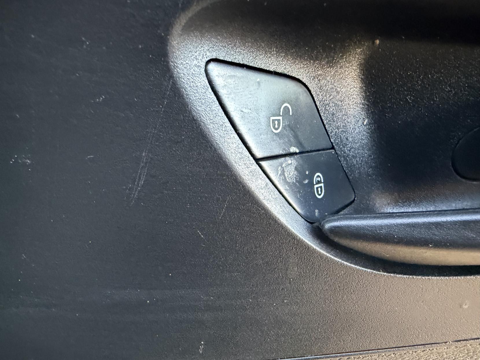 Mercedes-Benz Sprinter 2.1 314 CDI Panel Van 5dr Diesel Manual RWD L2 H2 Euro 6 (s/s) (143 ps)