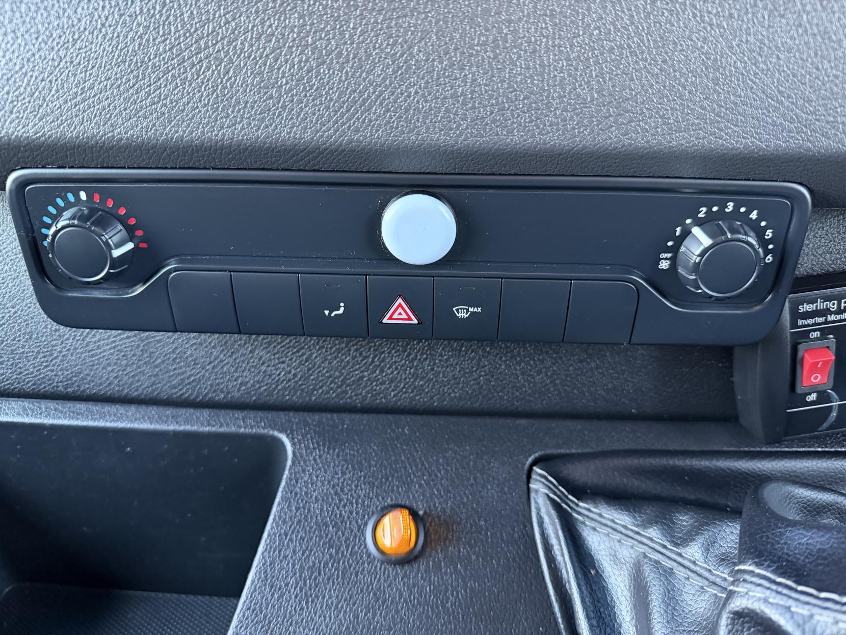 Mercedes-Benz Sprinter 2.1 314 CDI Panel Van 5dr Diesel Manual RWD L2 H2 Euro 6 (s/s) (143 ps)