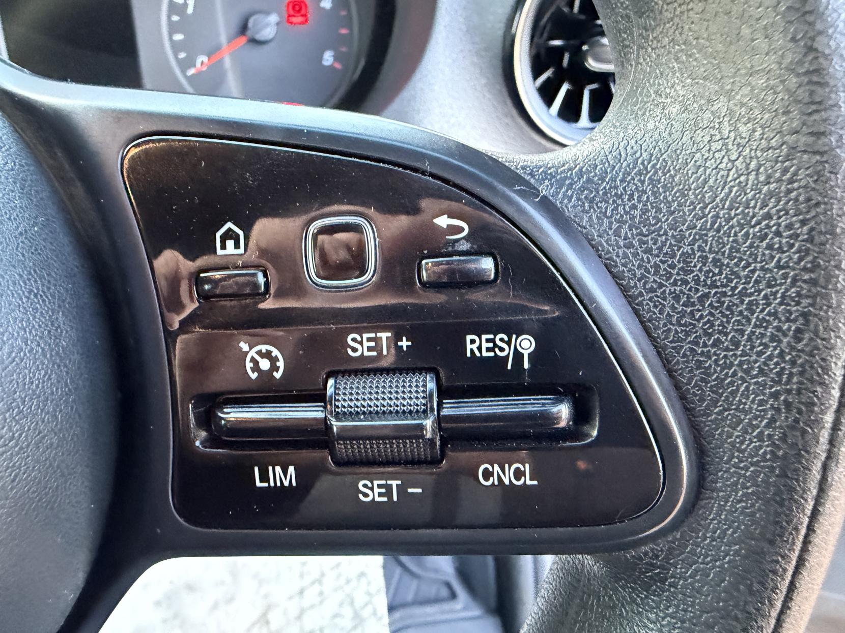 Mercedes-Benz Sprinter 2.1 314 CDI Panel Van 5dr Diesel Manual RWD L2 H2 Euro 6 (s/s) (143 ps)