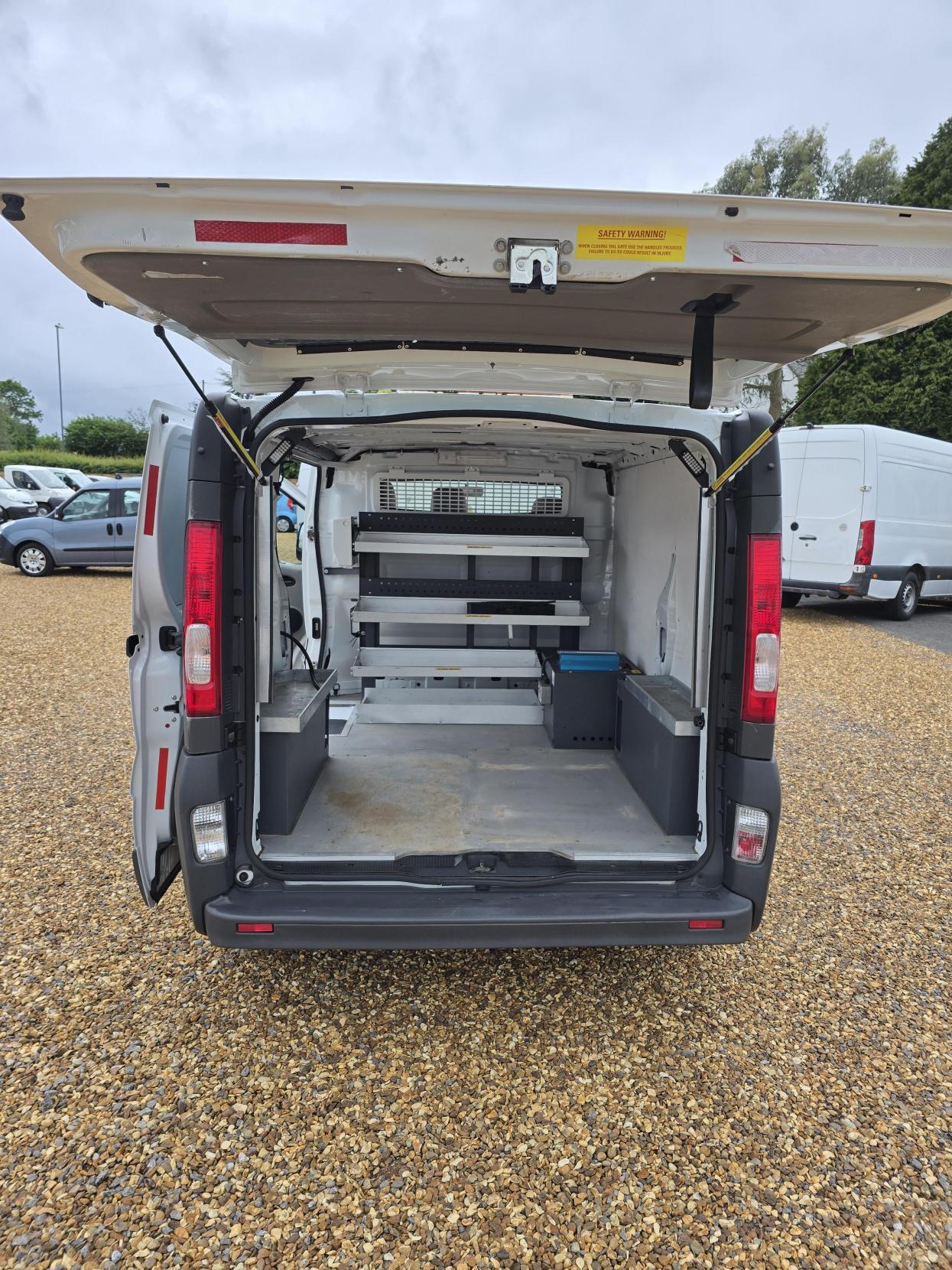 Vauxhall Vivaro 2.0 2900 CDTi Panel Van 4dr Diesel Manual FWD L1 (198 g/km, 89 bhp)