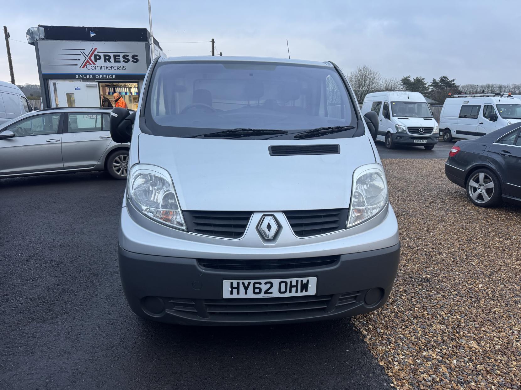 Renault Trafic 2.0 dCi SL29 eco Panel Van 3dr Diesel Manual L1 H1 (Phase 3) (180 g/km, 115 bhp)