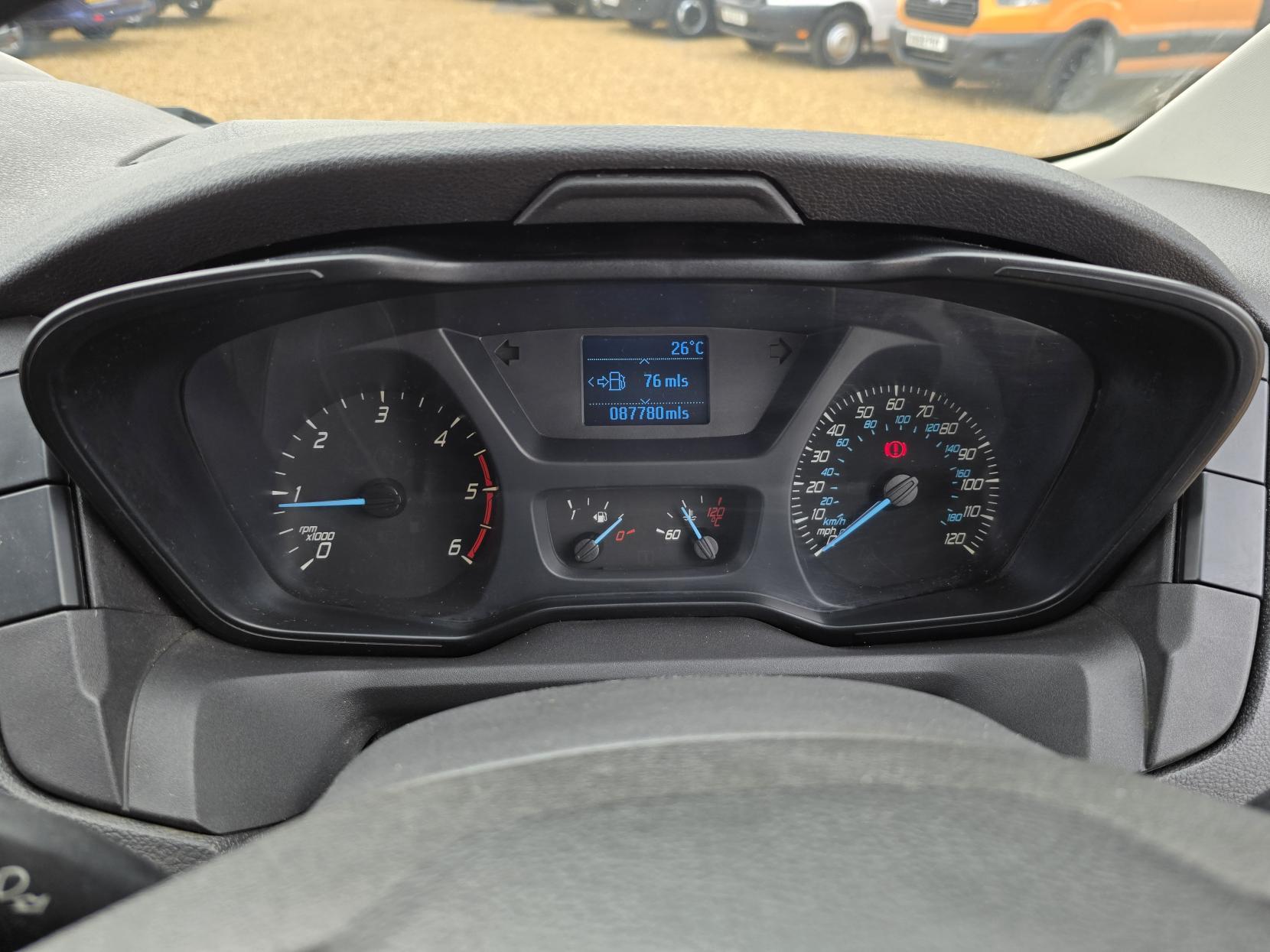 Ford Transit 2.0 350 EcoBlue 1-Way Double Tipper Double Cab 4dr Diesel Manual RWD L3 Euro 6 (1-Way, 1-Stop) (130 ps)