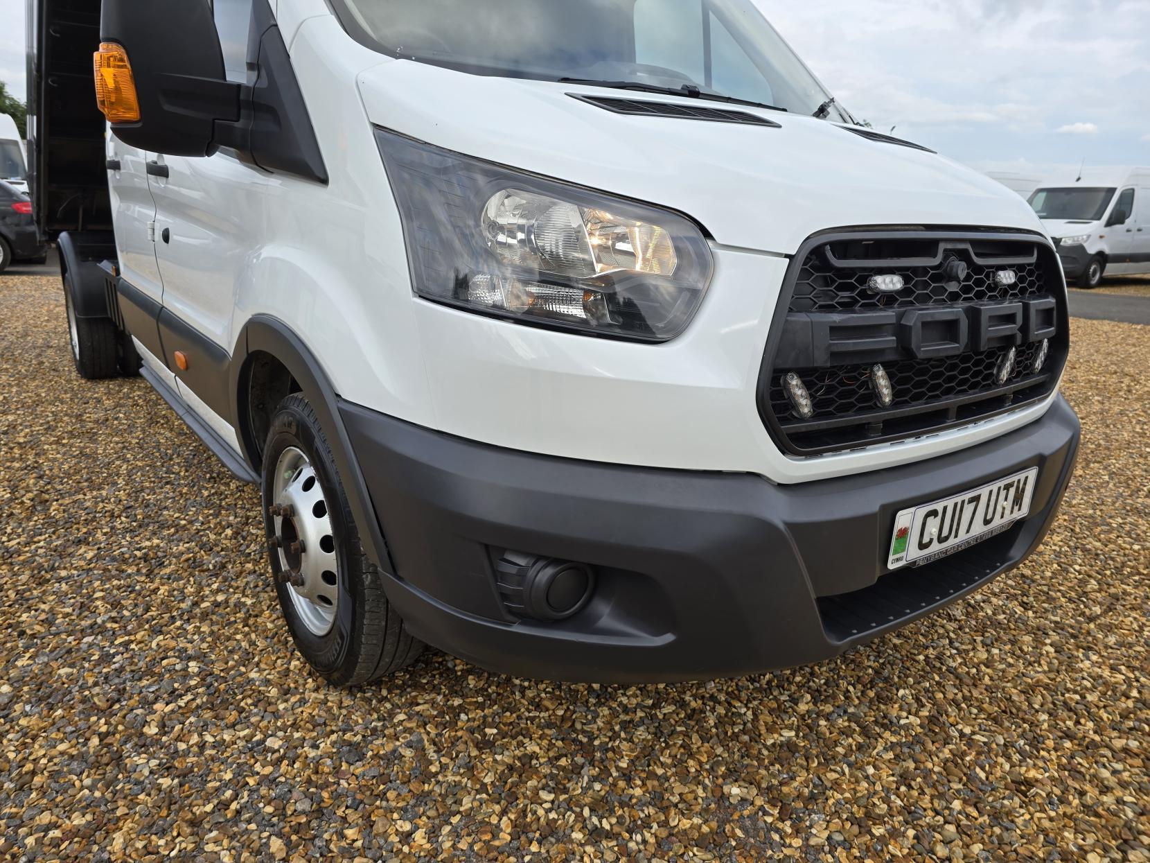 Ford Transit 2.0 350 EcoBlue 1-Way Double Tipper Double Cab 4dr Diesel Manual RWD L3 Euro 6 (1-Way, 1-Stop) (130 ps)