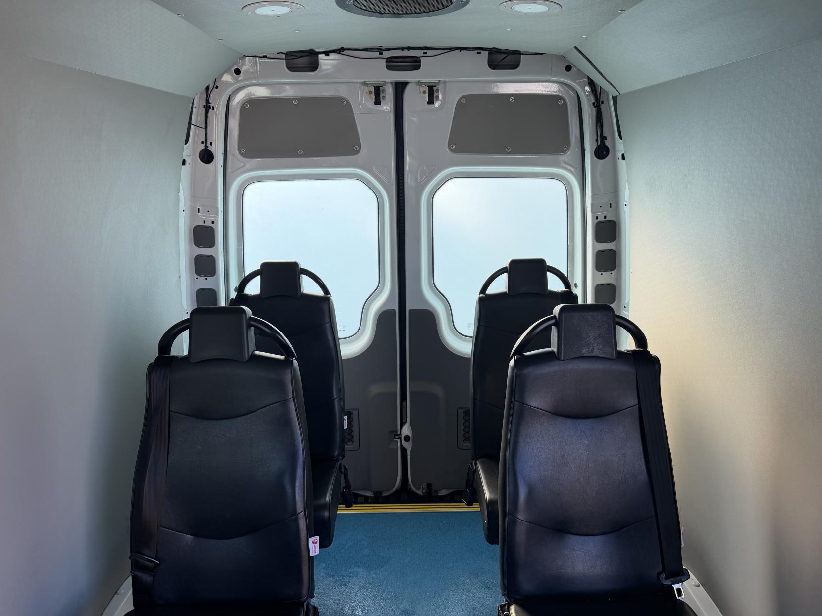 Mercedes-Benz Sprinter 2.1 313 CDi Panel Van 4dr Diesel Manual RWD L2 (129 bhp)