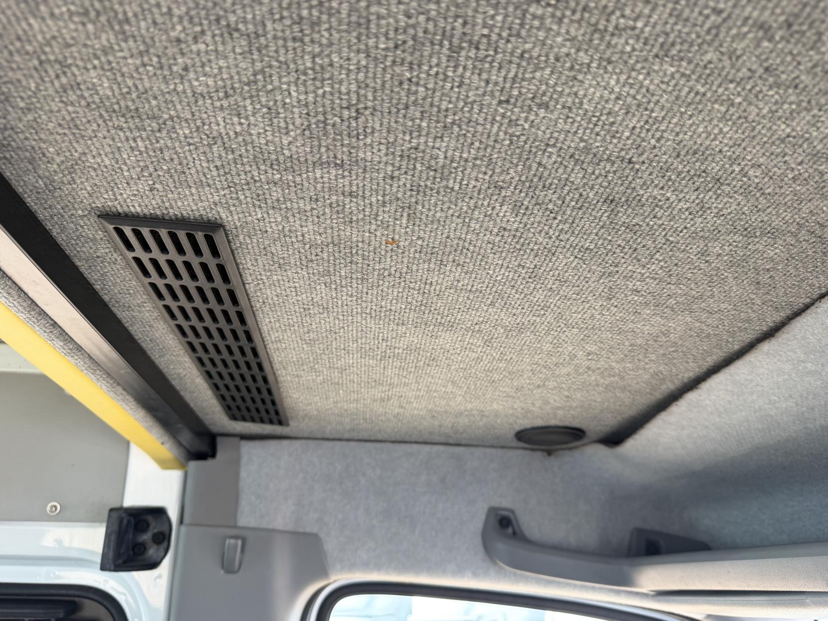 Mercedes-Benz Sprinter 2.1 313 CDi Panel Van 4dr Diesel Manual RWD L2 (129 bhp)