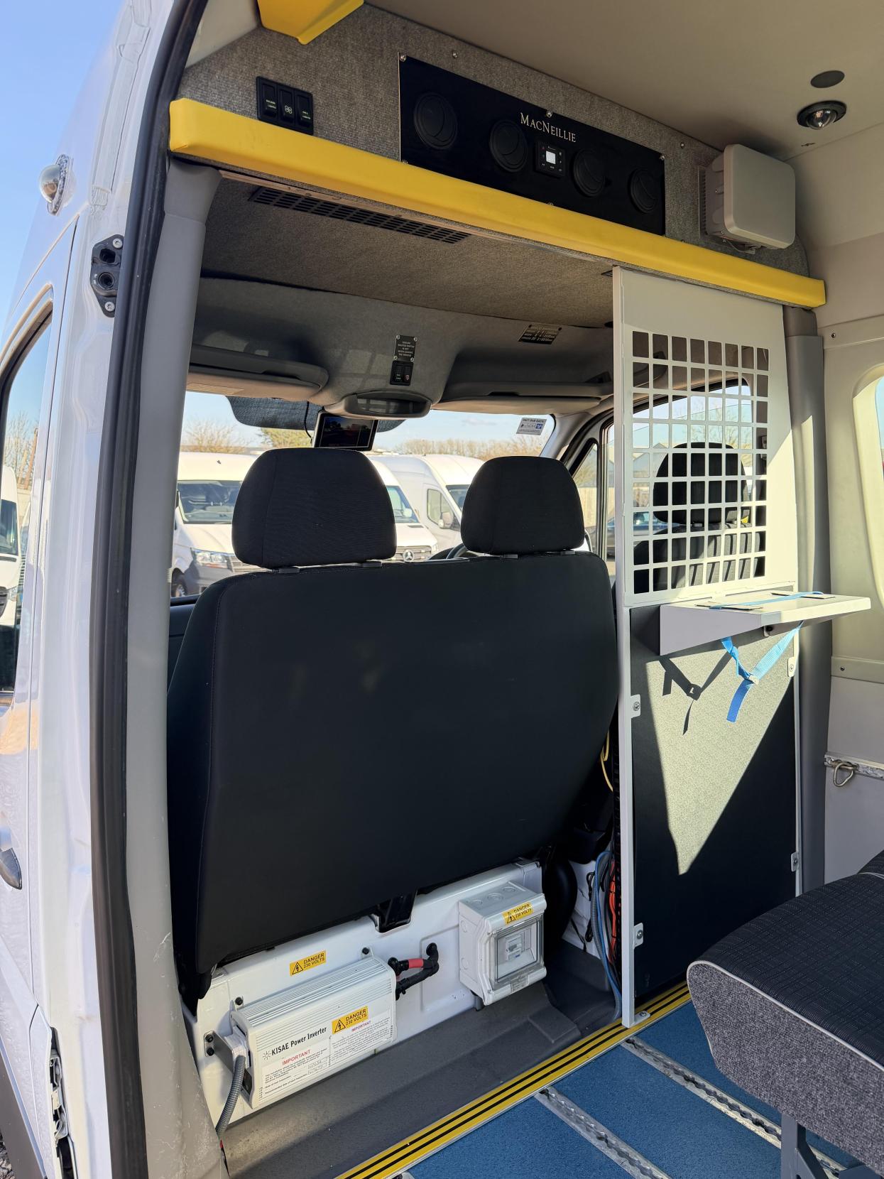 Mercedes-Benz Sprinter 2.1 313 CDi Panel Van 4dr Diesel Manual RWD L2 (129 bhp)