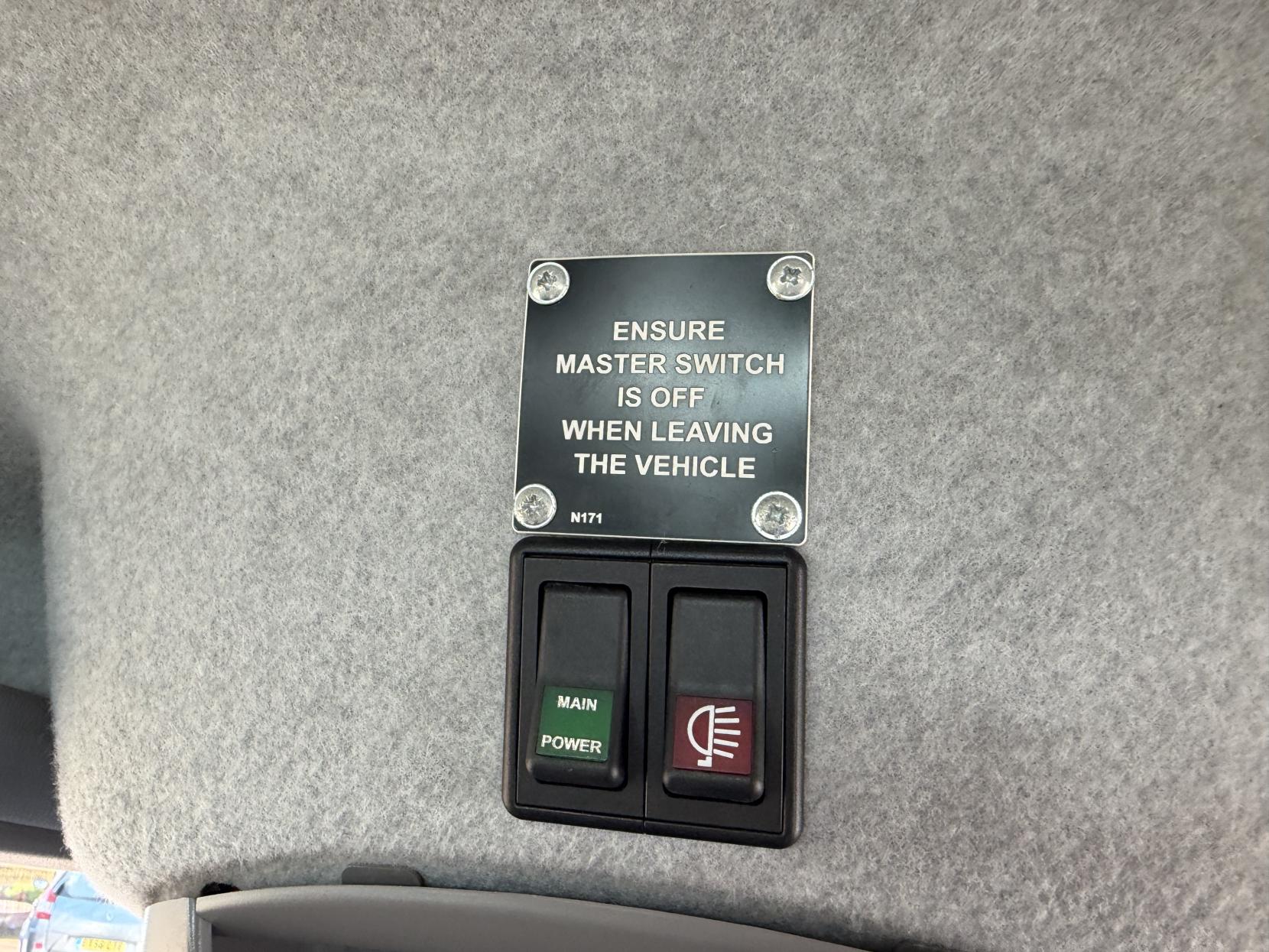 Mercedes-Benz Sprinter 2.1 313 CDi Panel Van 4dr Diesel Manual RWD L2 (129 bhp)