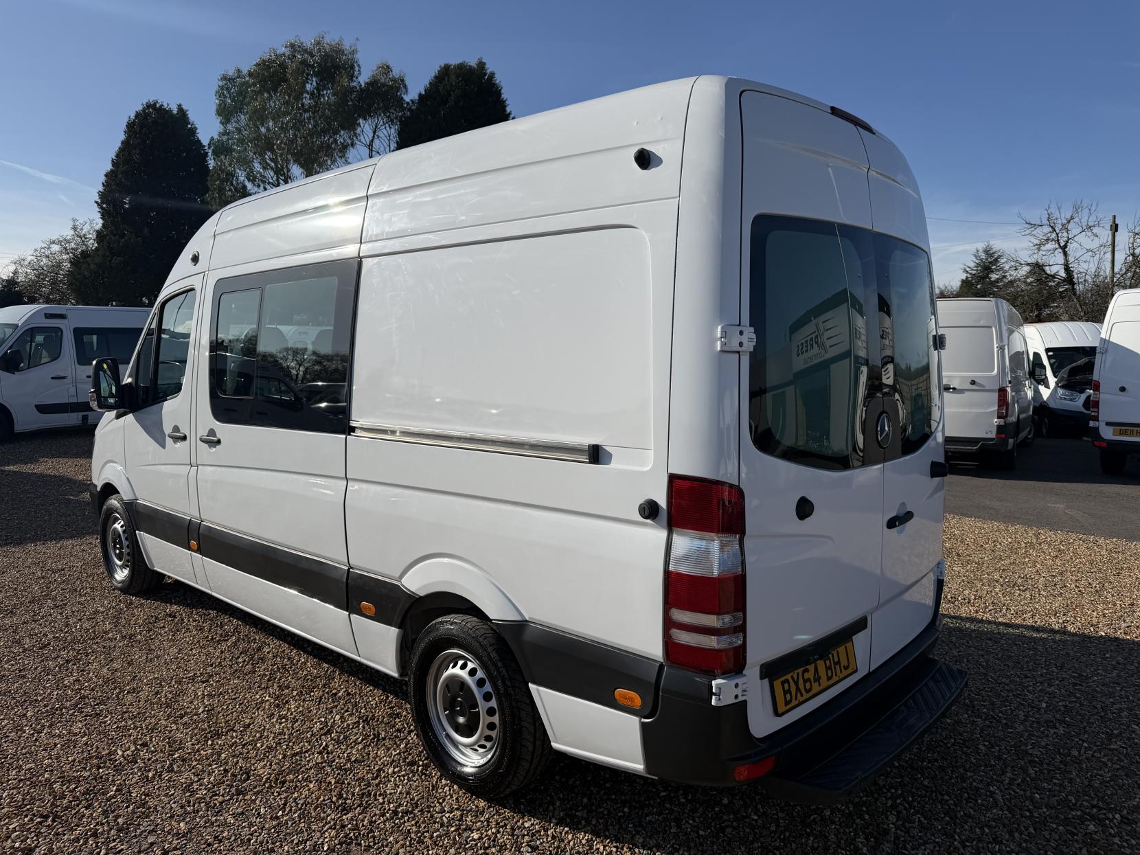 Mercedes-Benz Sprinter 2.1 313 CDi Panel Van 4dr Diesel Manual RWD L2 (129 bhp)