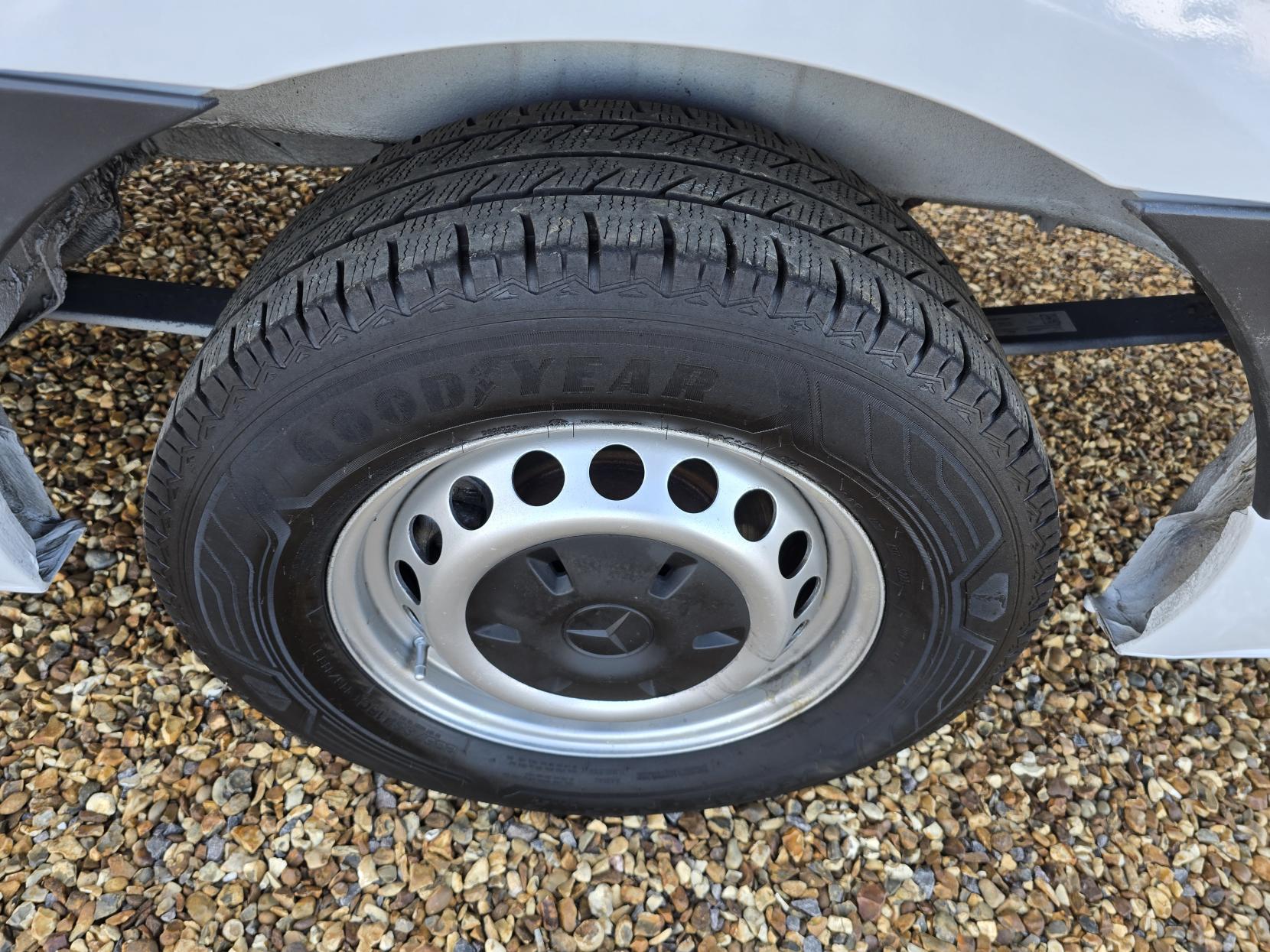 Mercedes-Benz Sprinter 2.1 311 CDI Panel Van 5dr Diesel Manual RWD L3 H2 Euro 6 (114 ps)
