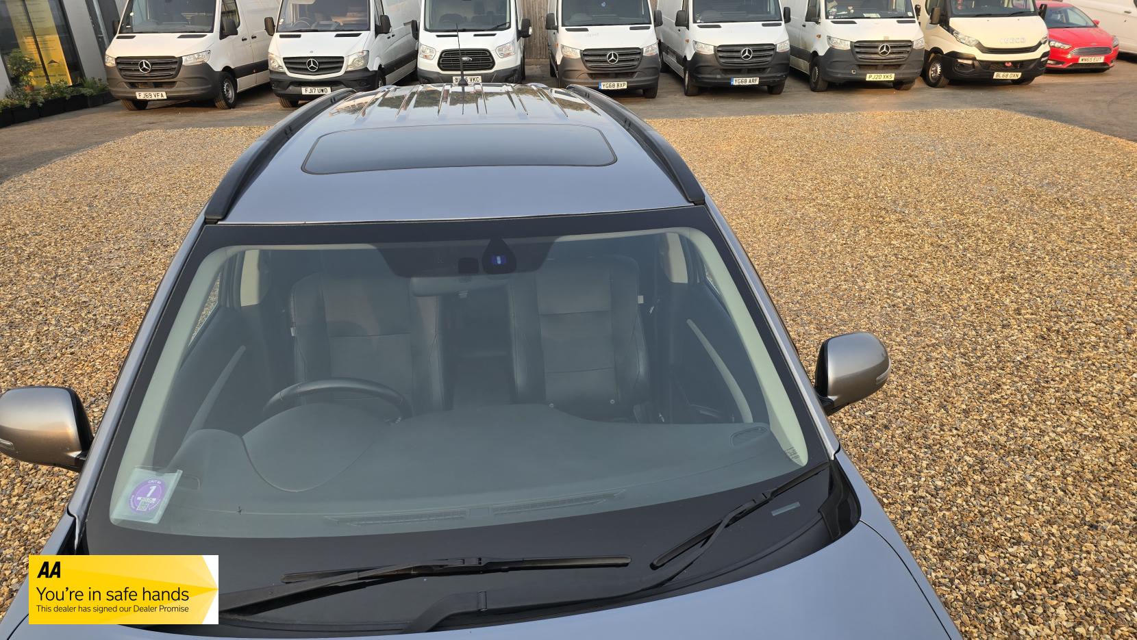 Mitsubishi Outlander 2.0h 12kWh GX4h SUV 5dr Petrol Plug-in Hybrid CVT 4WD Euro 5 (s/s) (200 ps)