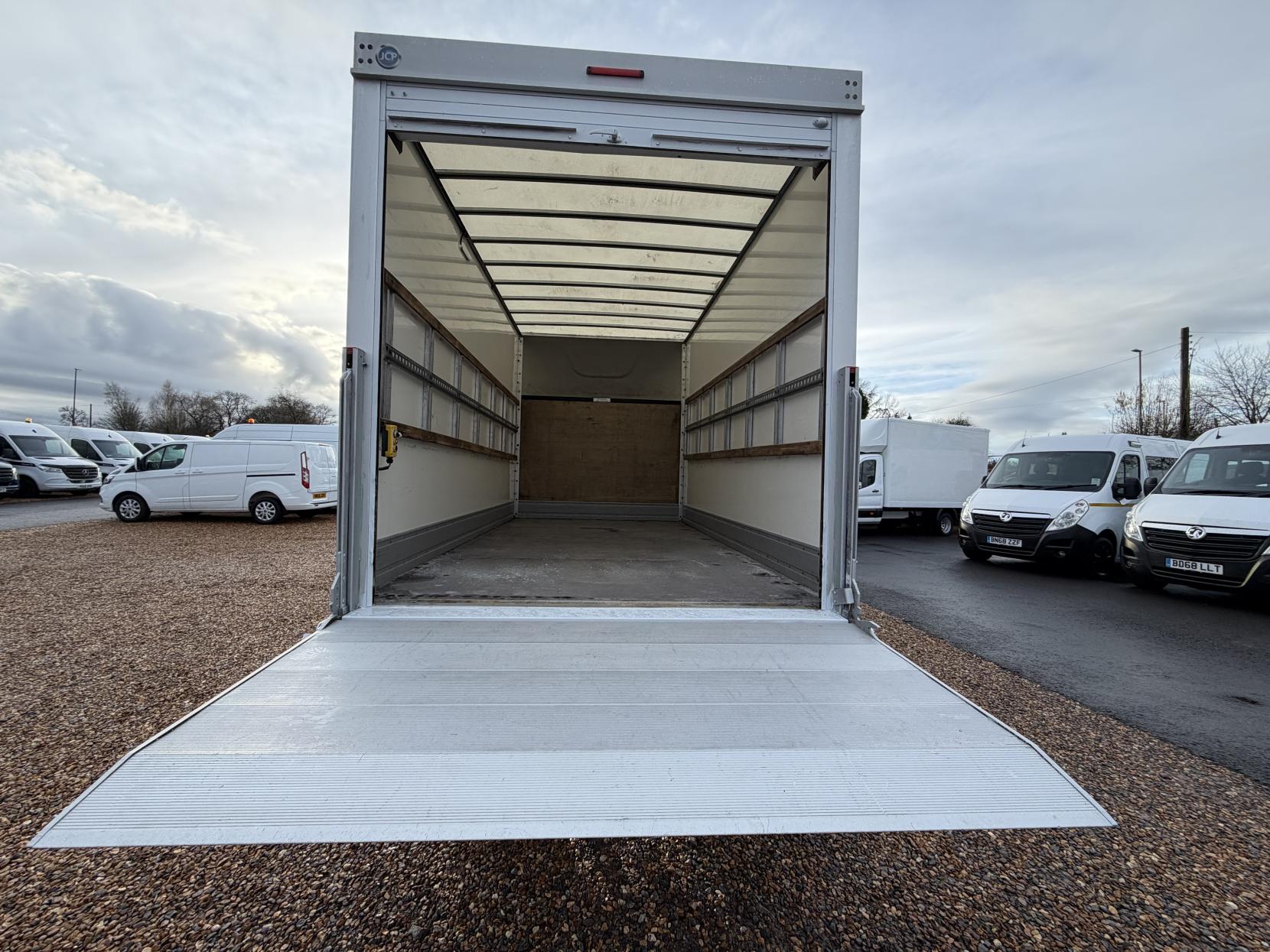 Mercedes-Benz Sprinter 2.1 314 CDI Chassis Cab 2dr Diesel Manual RWD L3 Euro 6 (s/s) (143 ps)