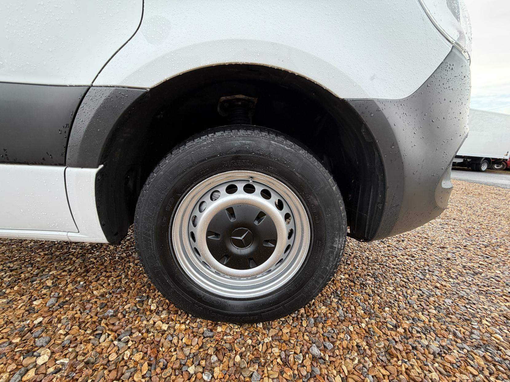 Mercedes-Benz Sprinter 2.1 314 CDI Chassis Cab 2dr Diesel Manual RWD L3 Euro 6 (s/s) (143 ps)