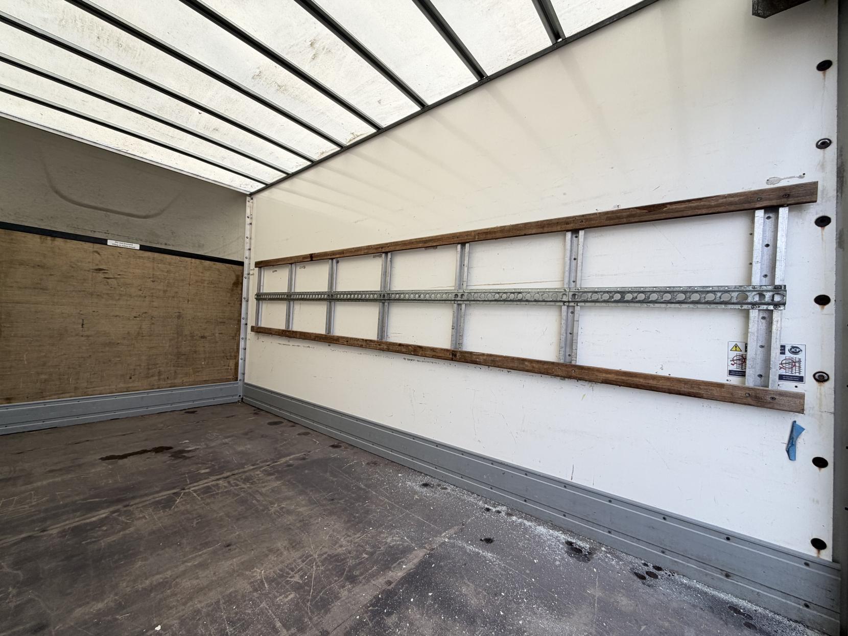 Mercedes-Benz Sprinter 2.1 314 CDI Chassis Cab 2dr Diesel Manual RWD L3 Euro 6 (s/s) (143 ps)