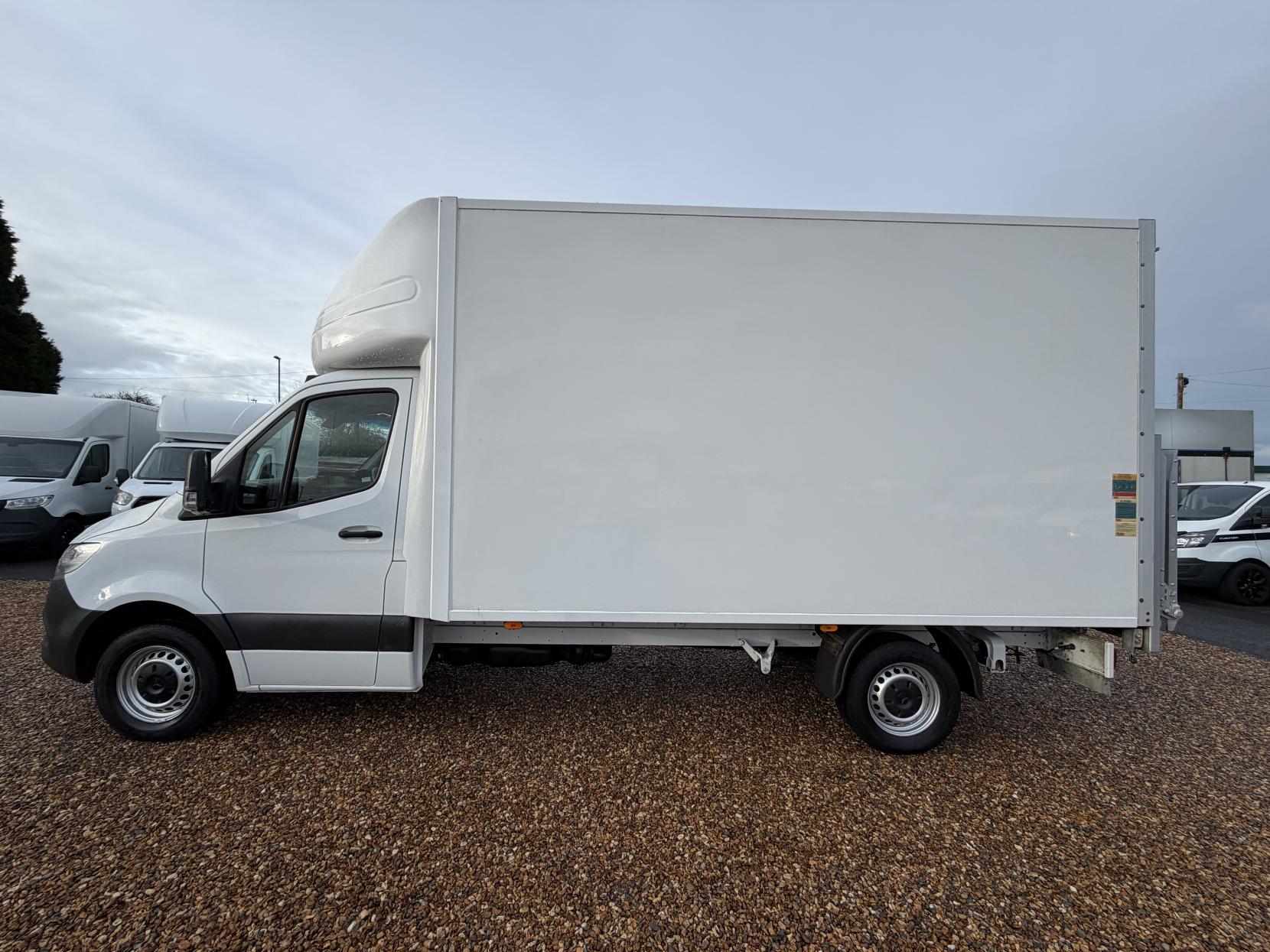 Mercedes-Benz Sprinter 2.1 314 CDI Chassis Cab 2dr Diesel Manual RWD L3 Euro 6 (s/s) (143 ps)