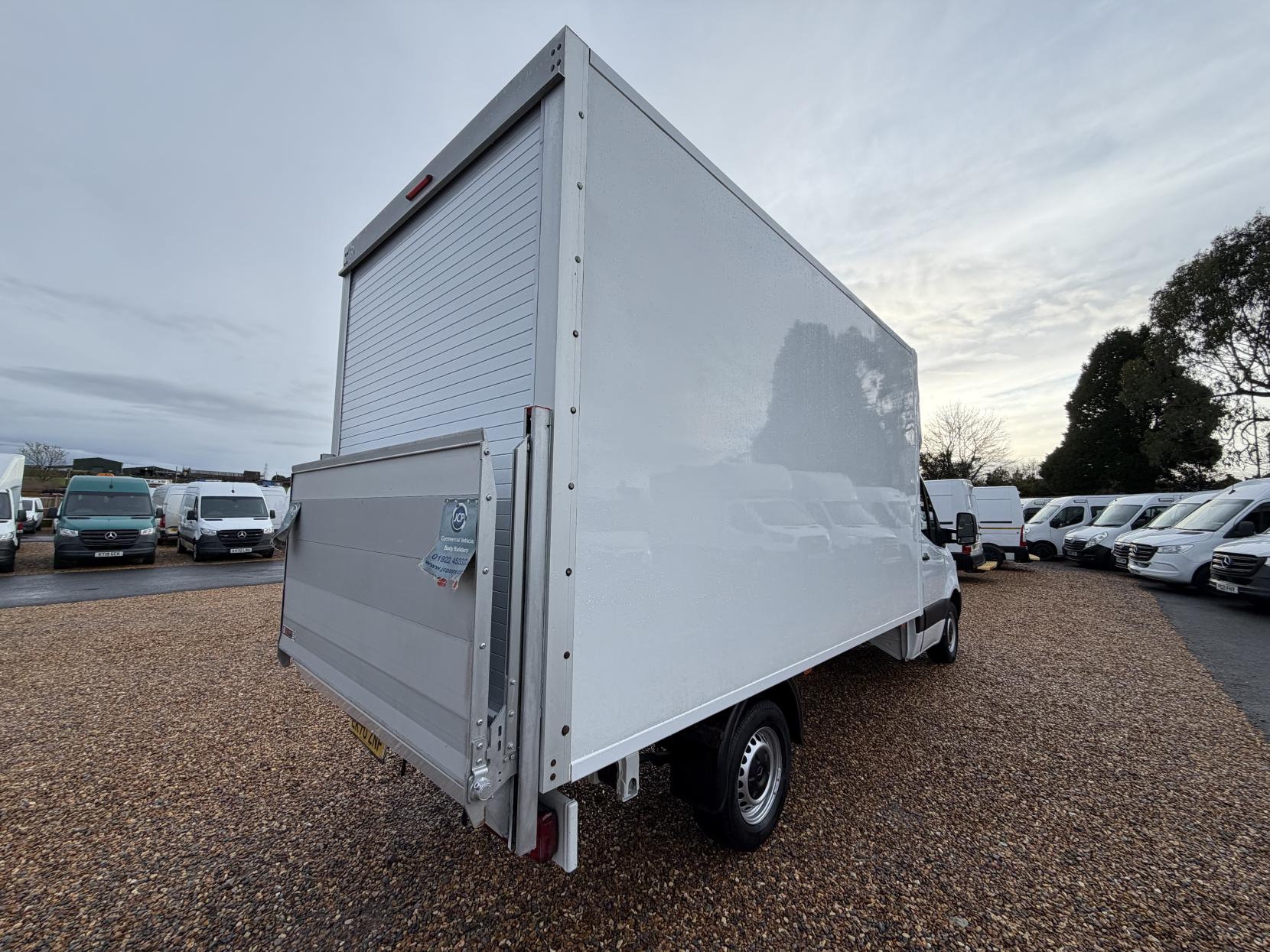 Mercedes-Benz Sprinter 2.1 314 CDI Chassis Cab 2dr Diesel Manual RWD L3 Euro 6 (s/s) (143 ps)