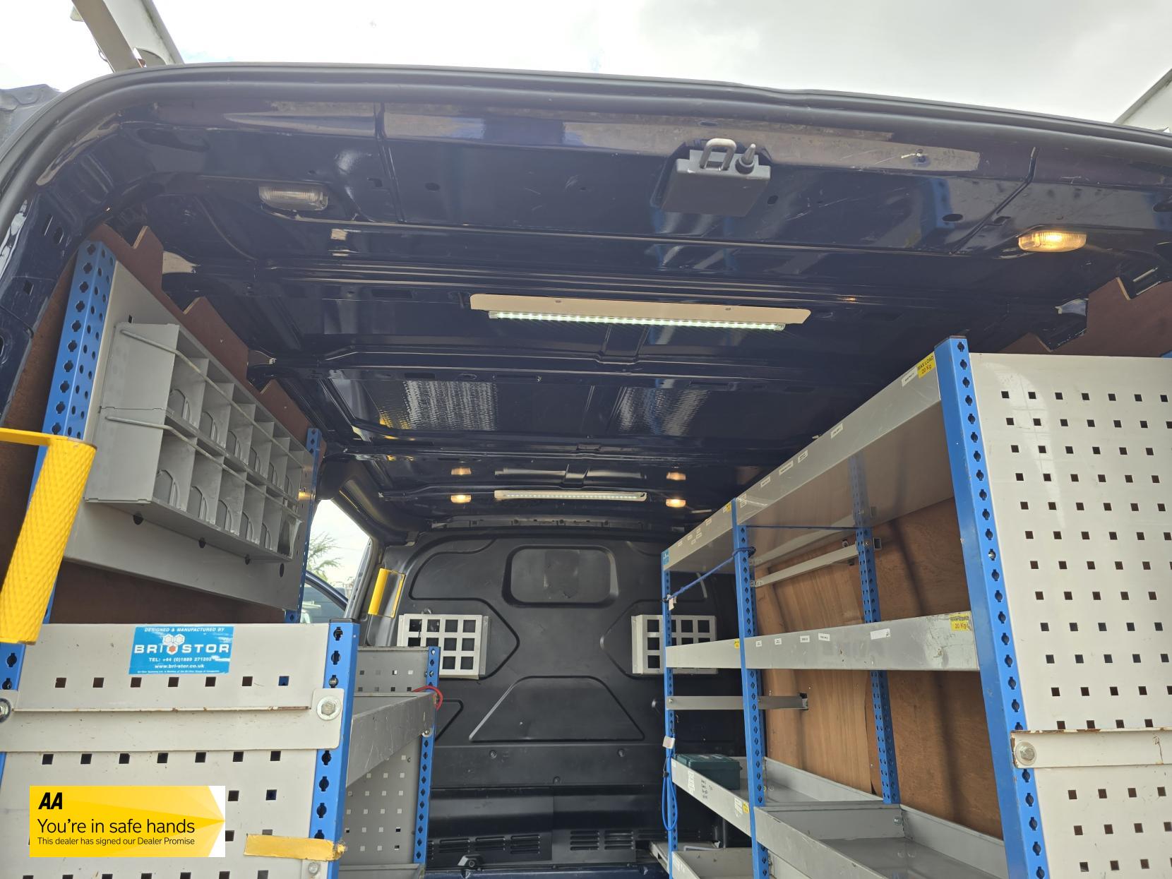 Ford Transit Custom 2.2 TDCi 330 Trend Panel Van 5dr Diesel Manual L2 H1 (197 g/km, 123 bhp)